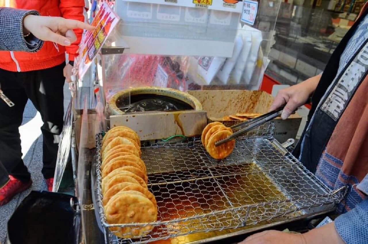 Tokyo Family Food Tour in Asakusa and Sensoji - تصویر 7