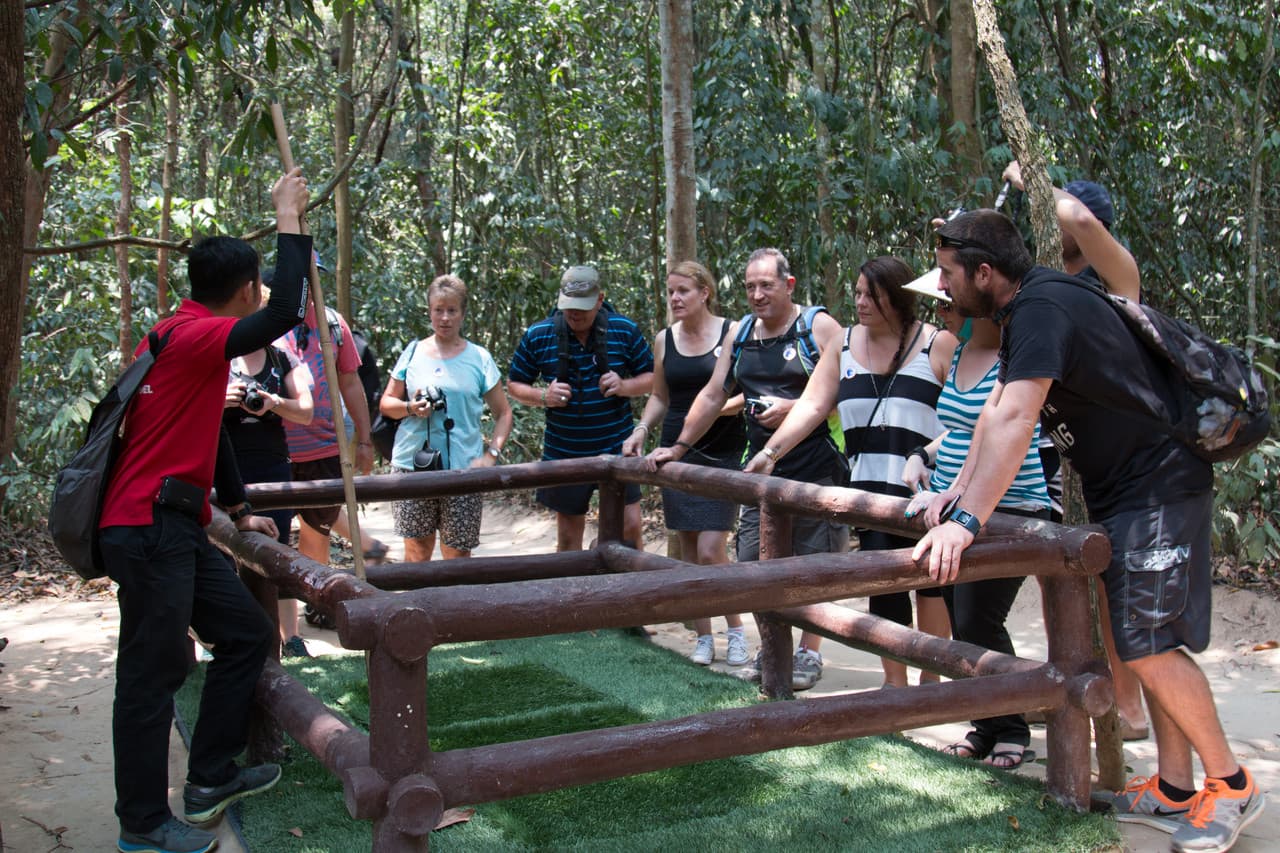 Cu Chi Tunnels Tour from Ho Chi Minh City - تصویر 2