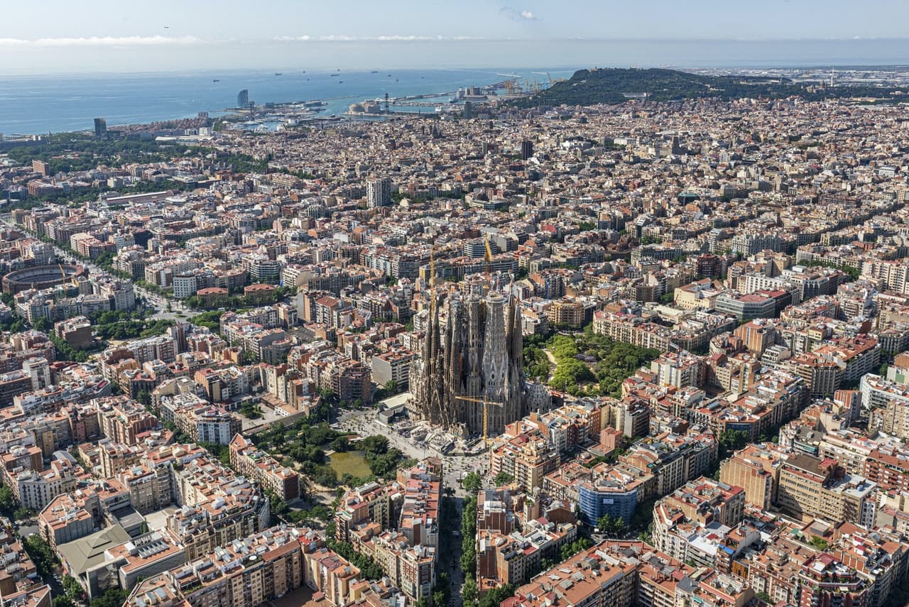 Sagrada Familia Ticket with Optional Tower Access - تصویر 7