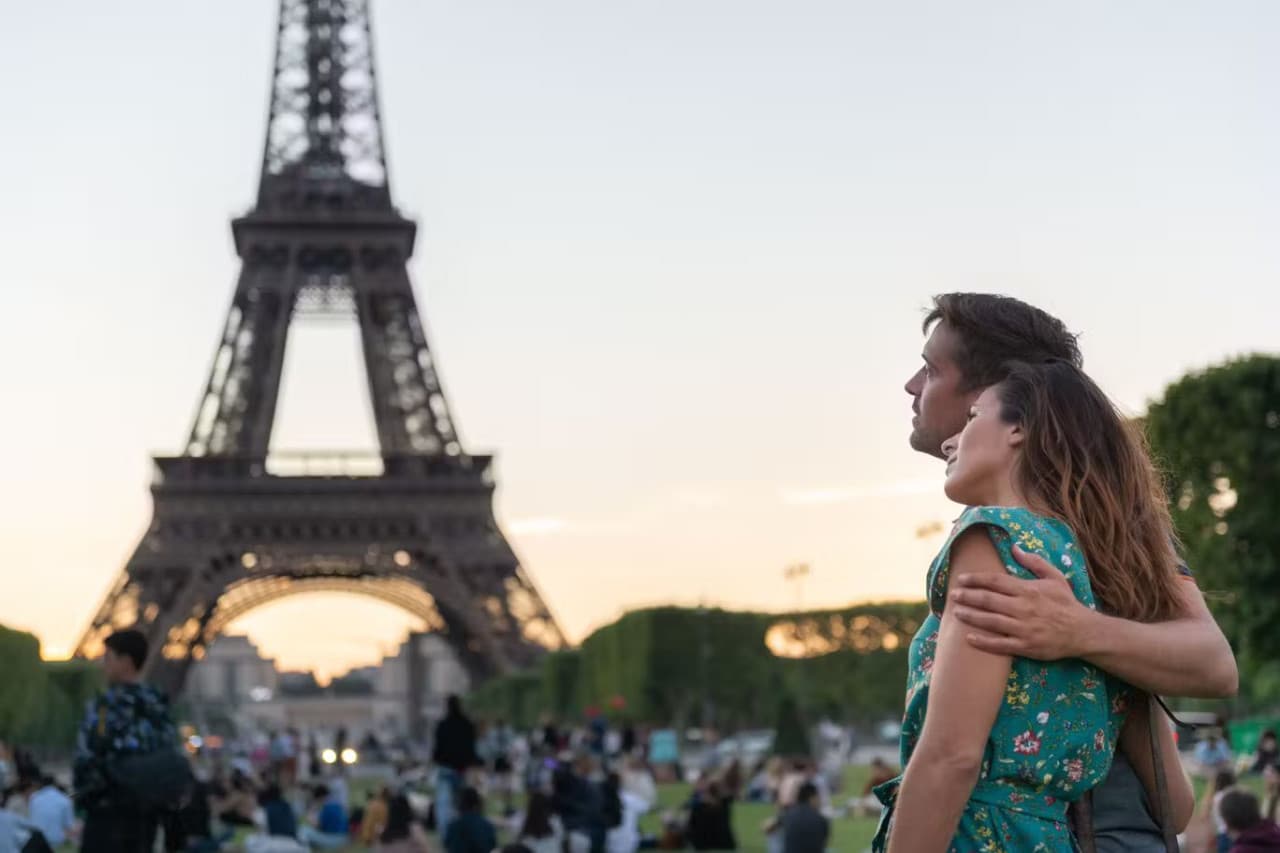 Eiffel Tower Reserved Access Tickets with Optional Summit - تصویر 12