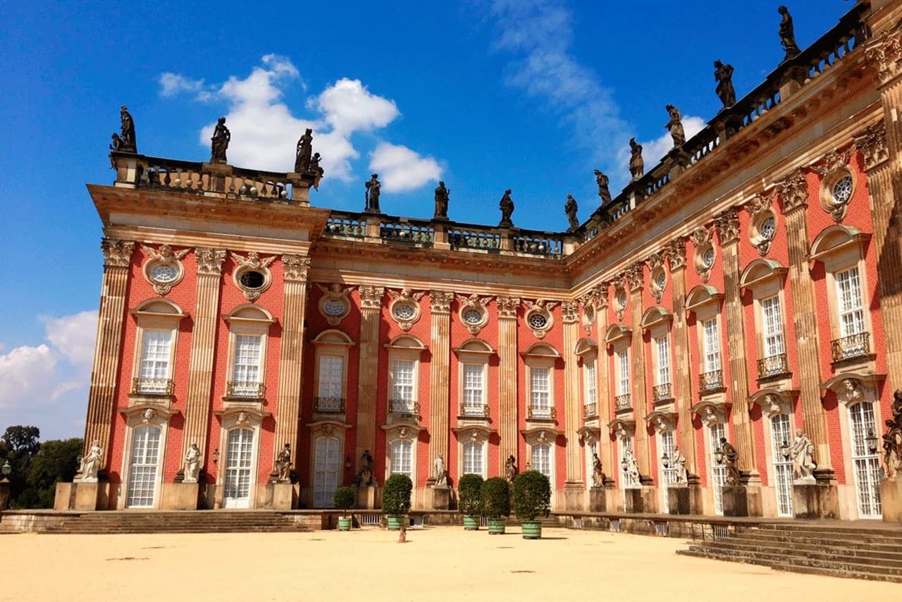 City Sightseeing Potsdam Hop-on Hop-off Bus Tour - تصویر 3