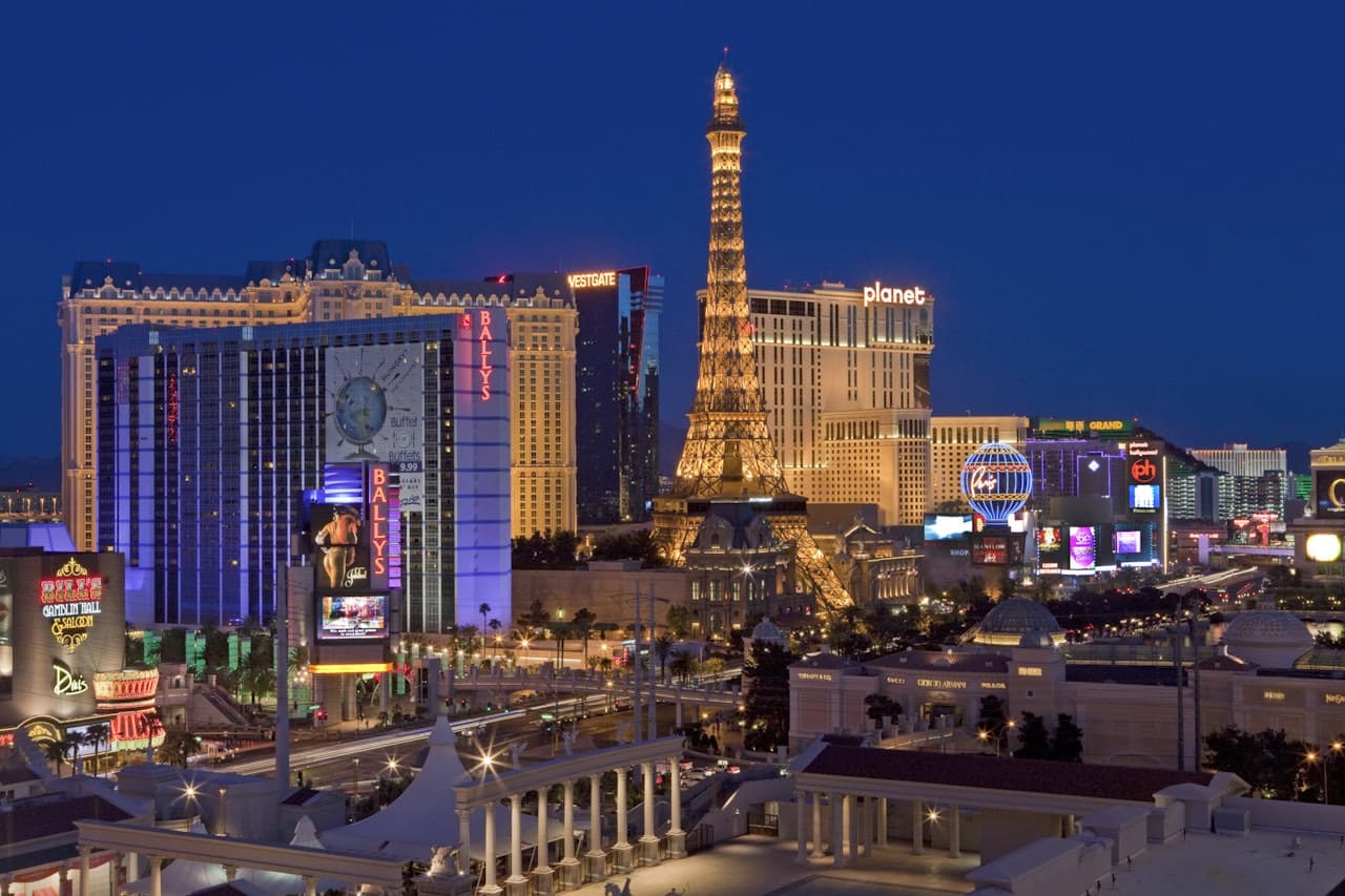 The Eiffel Tower Experience Las Vegas - تصویر اصلی