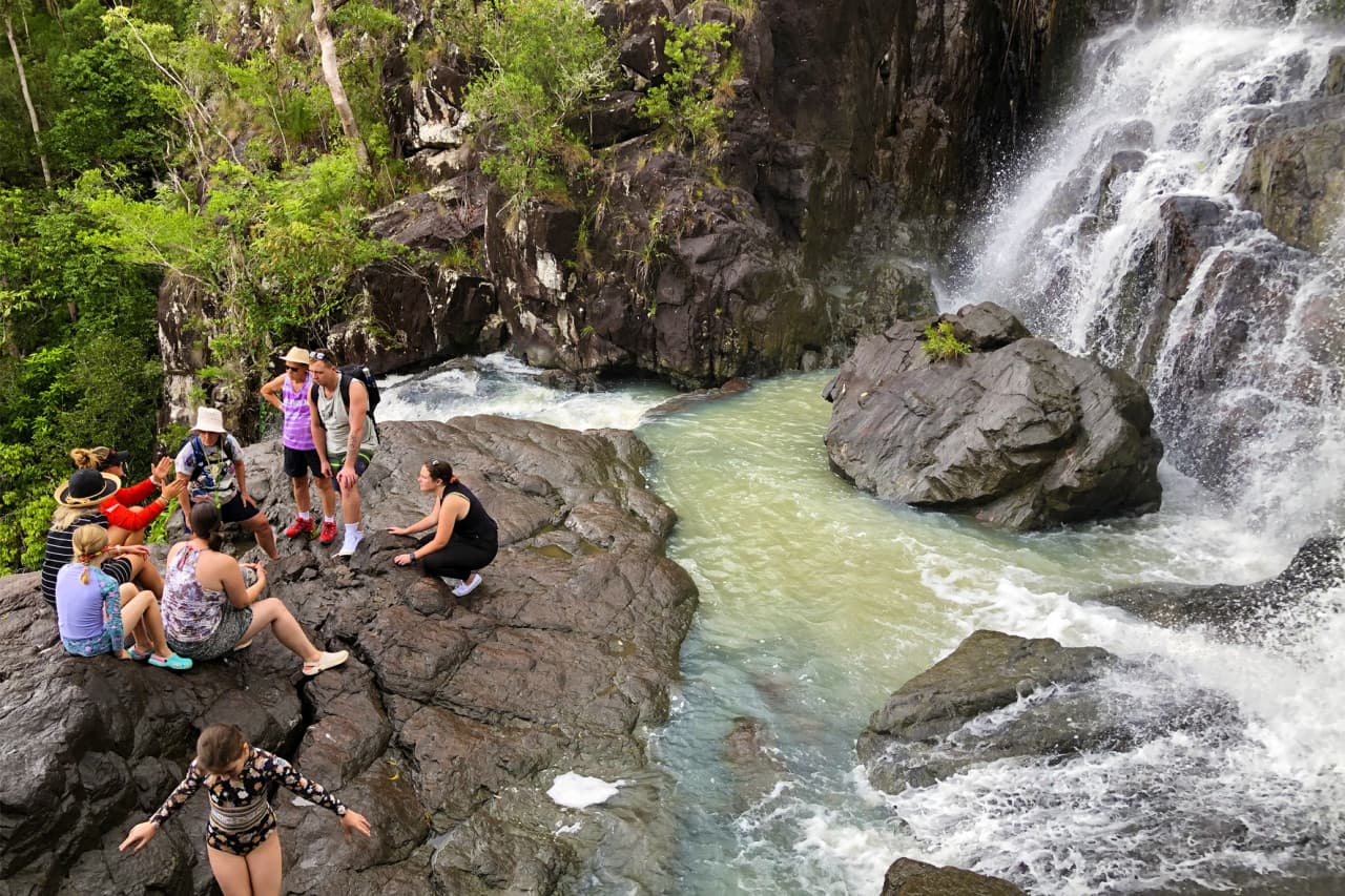 Cedar Creek Falls Tour - تصویر 5
