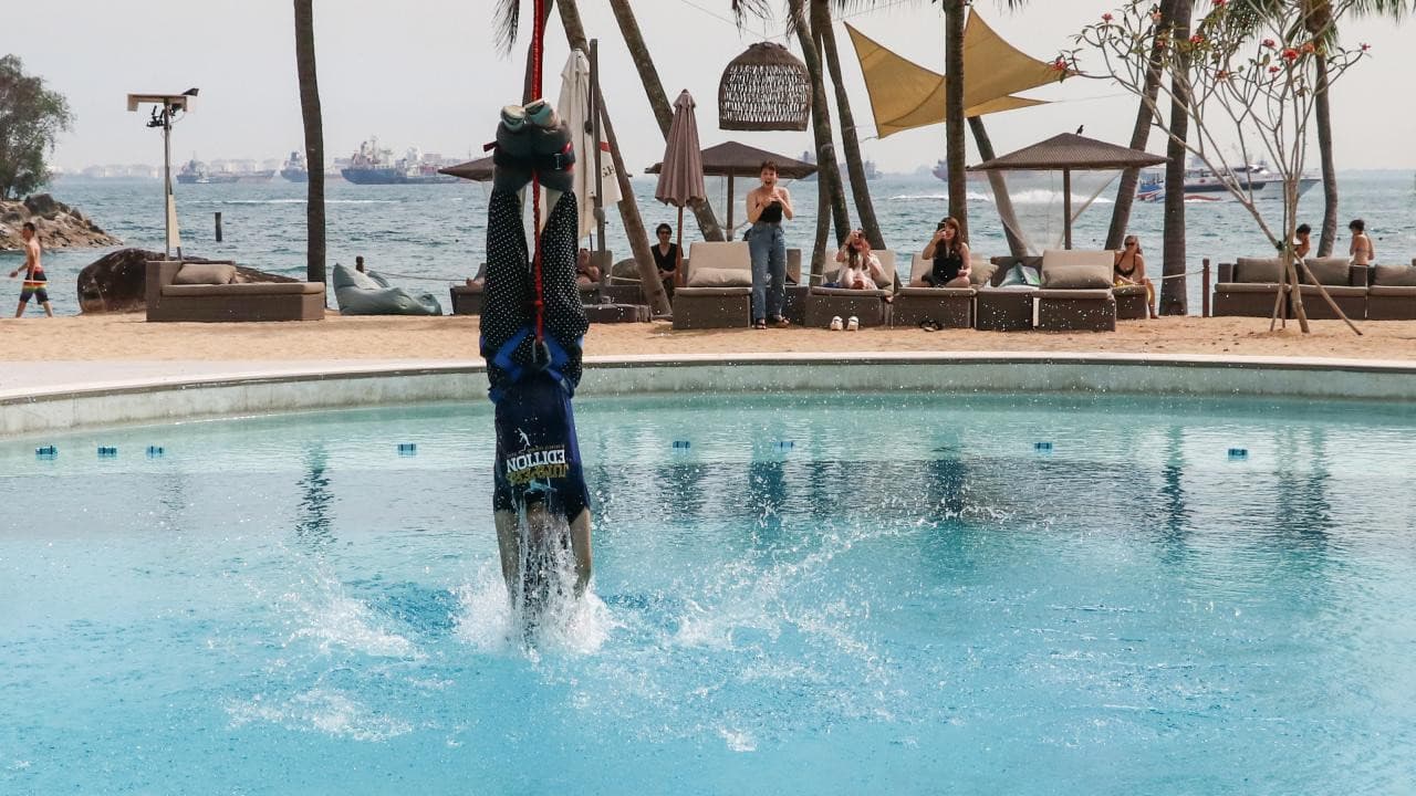Skypark Sentosa by AJ Hackett Ticket: Bungy Jump and Giant Swing - تصویر 10