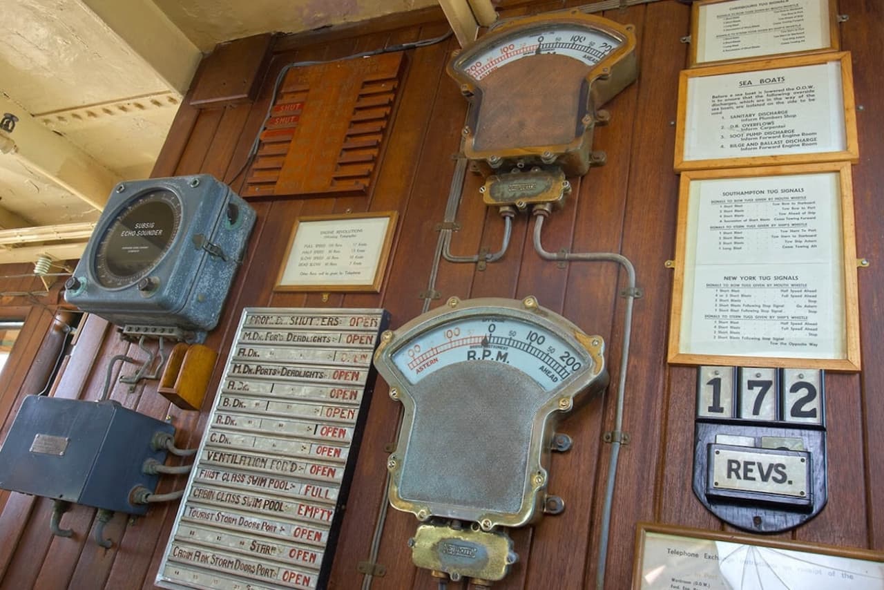 The Queen Mary Ticket - تصویر 3