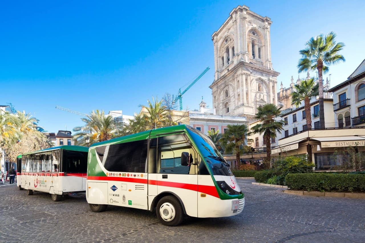 Granada City Tour Train - تصویر اصلی