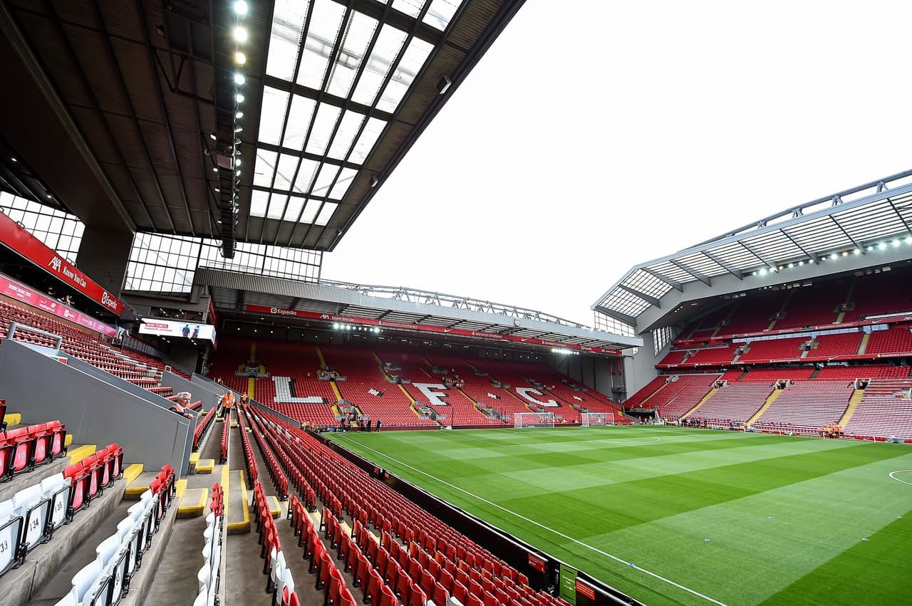 Premier League Football - Liverpool FC Match Ticket at Anfield Stadium - تصویر 12