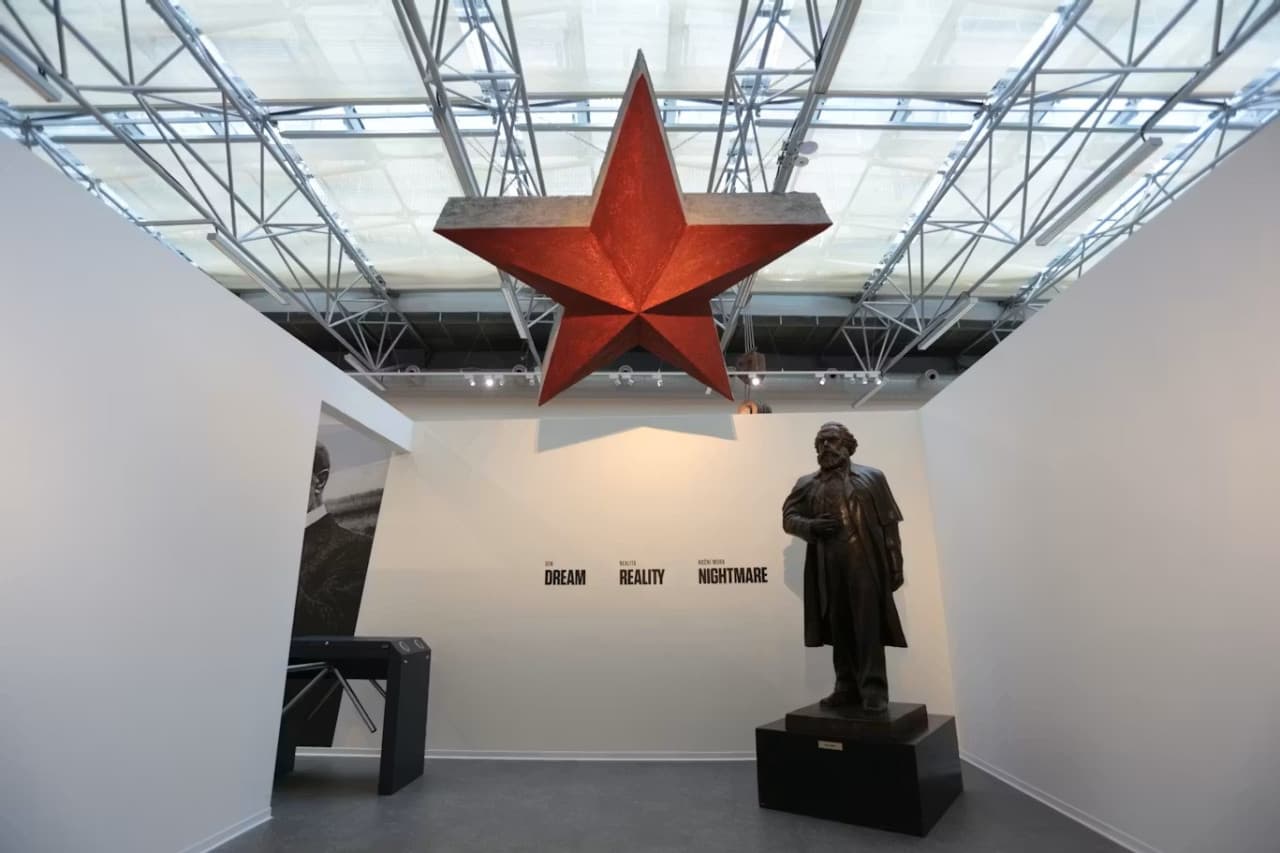 Museum of Communism Ticket - تصویر اصلی