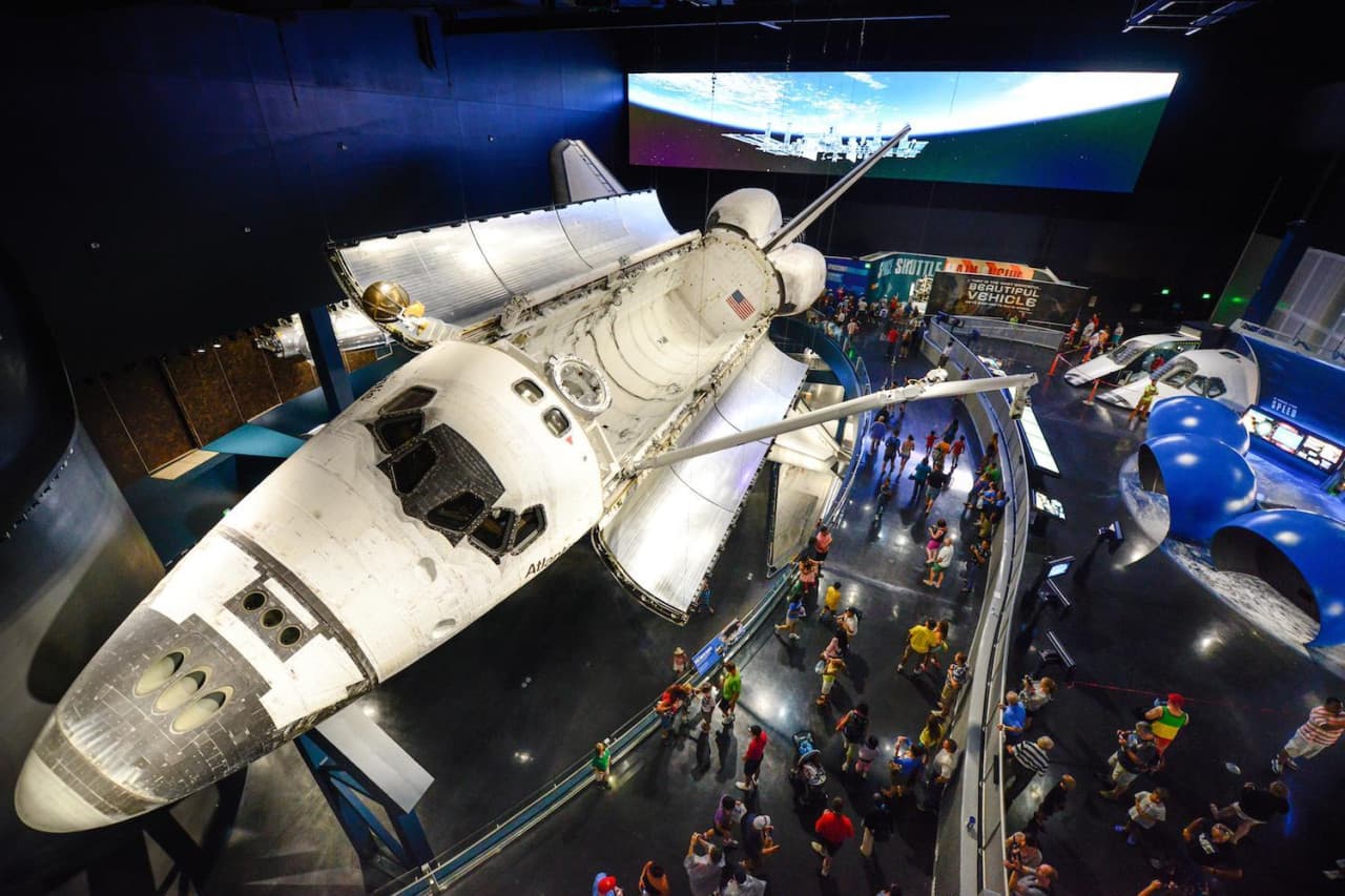 Kennedy Space Center Visitor Complex Admission with Round Trip Transportation from Orlando Area - تصویر 7