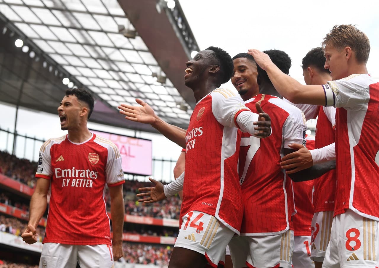 Premier League Football - Arsenal FC Match Ticket at Emirates Stadium - تصویر 3