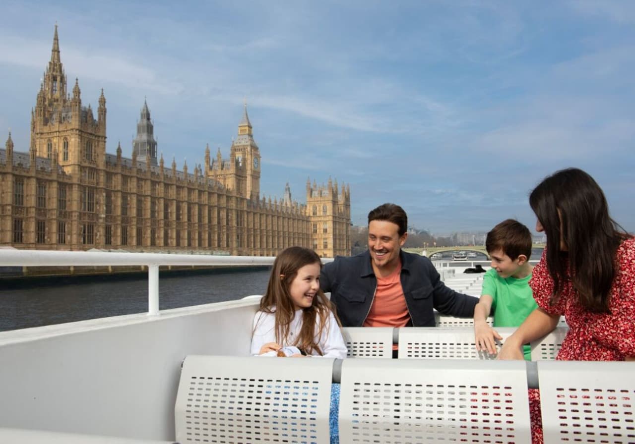 London Sightseeing Cruise by City Cruises - تصویر اصلی