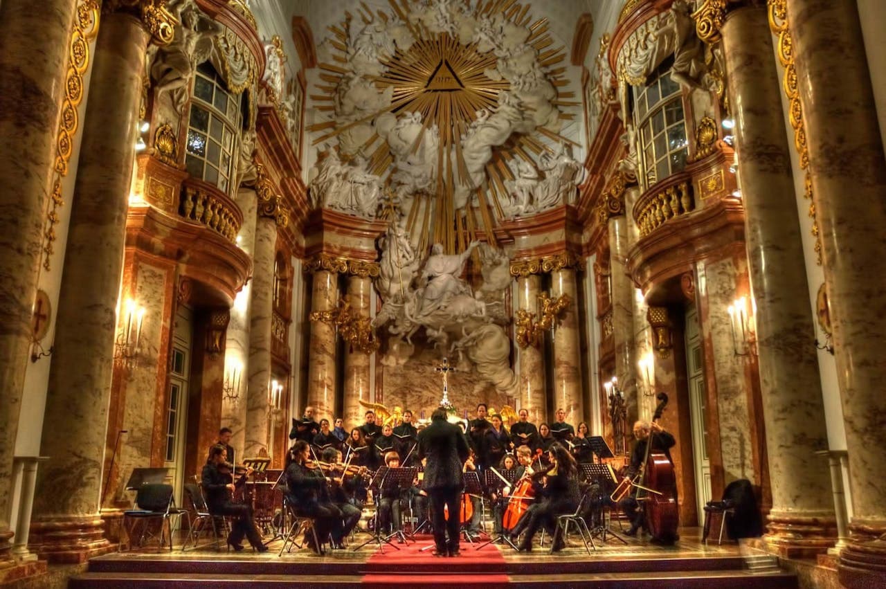 Vivaldi's Four Seasons Concert at St. Charles Church - تصویر 2