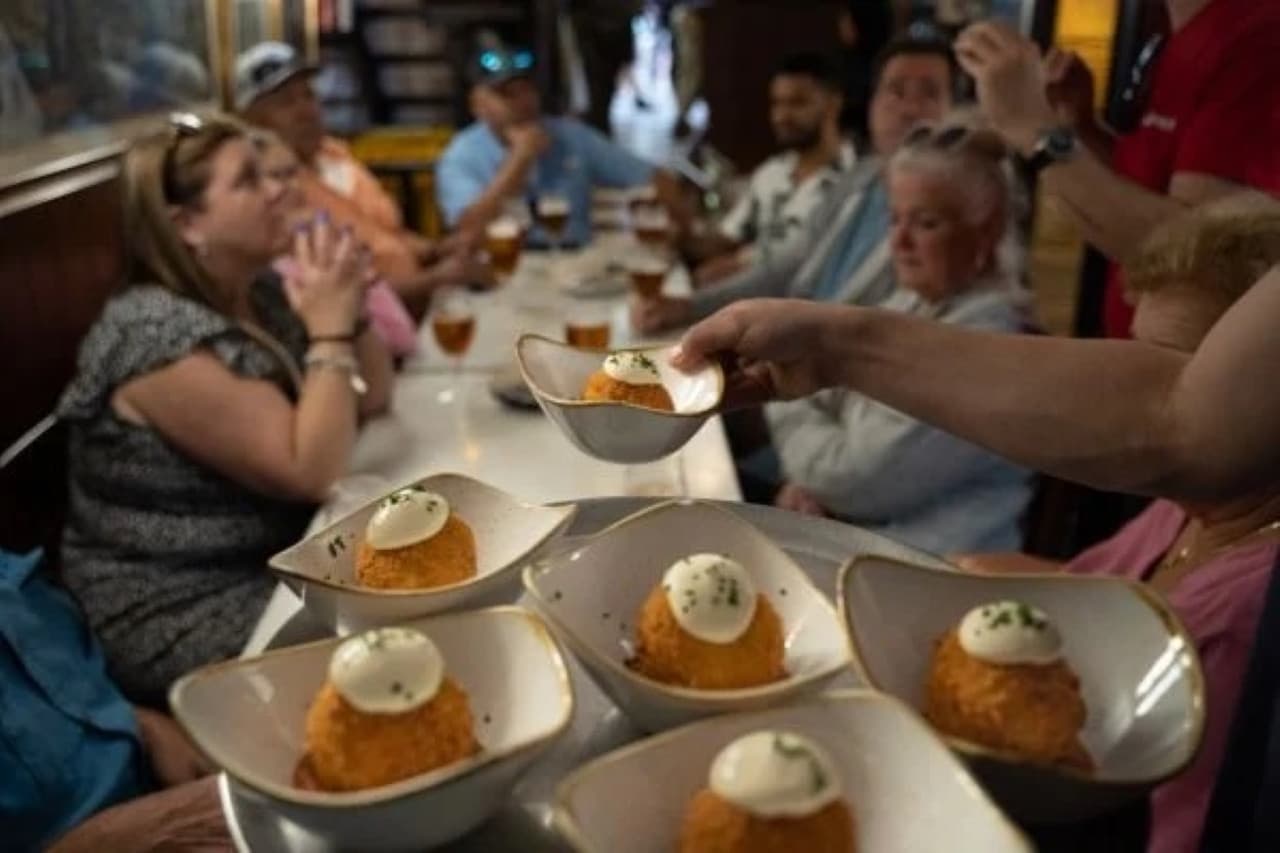 Barcelona Old Town Tapas Night Walking Tour - تصویر 7