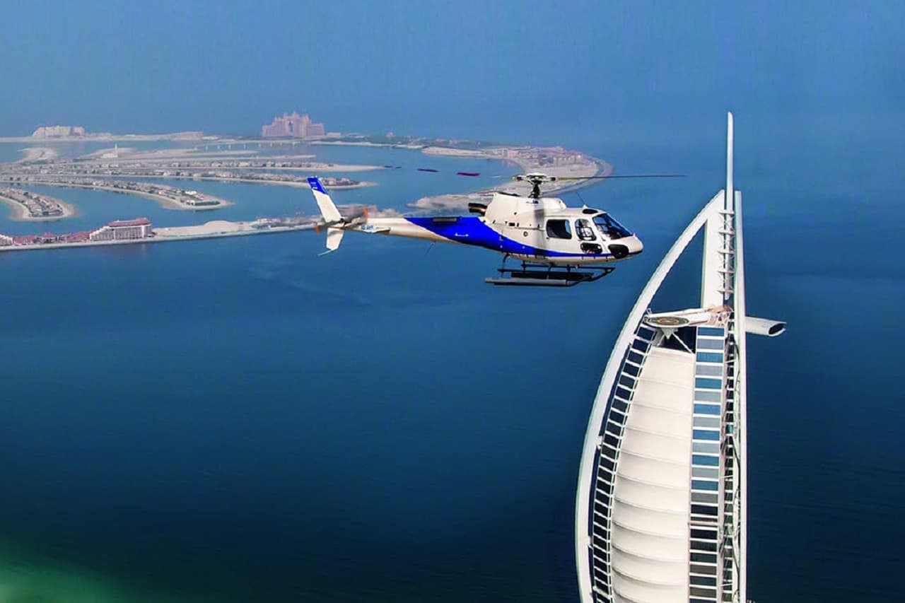 Dubai Helicopter Tour by HeliDubai - تصویر 5