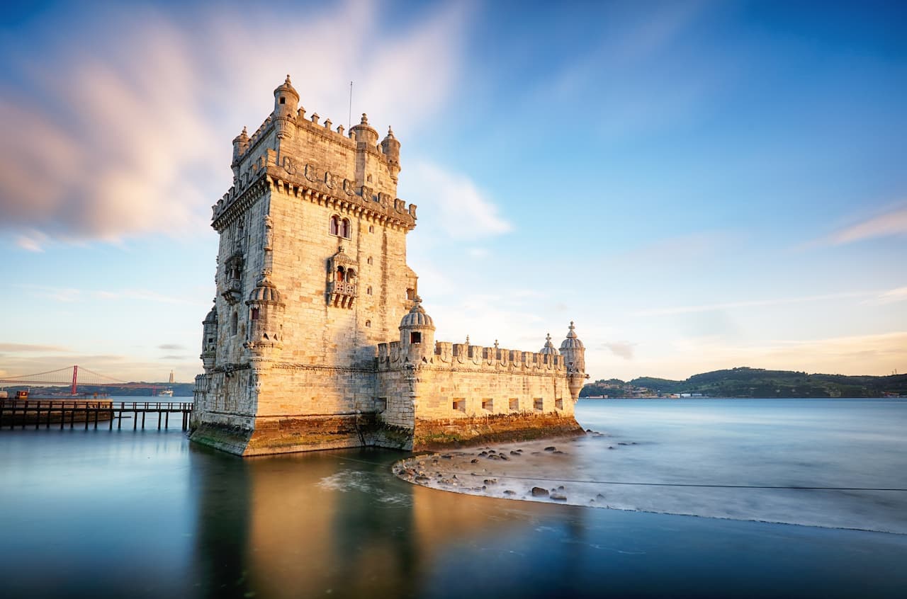 Lisbon Hop-on Hop-off Bus Tour - تصویر 9