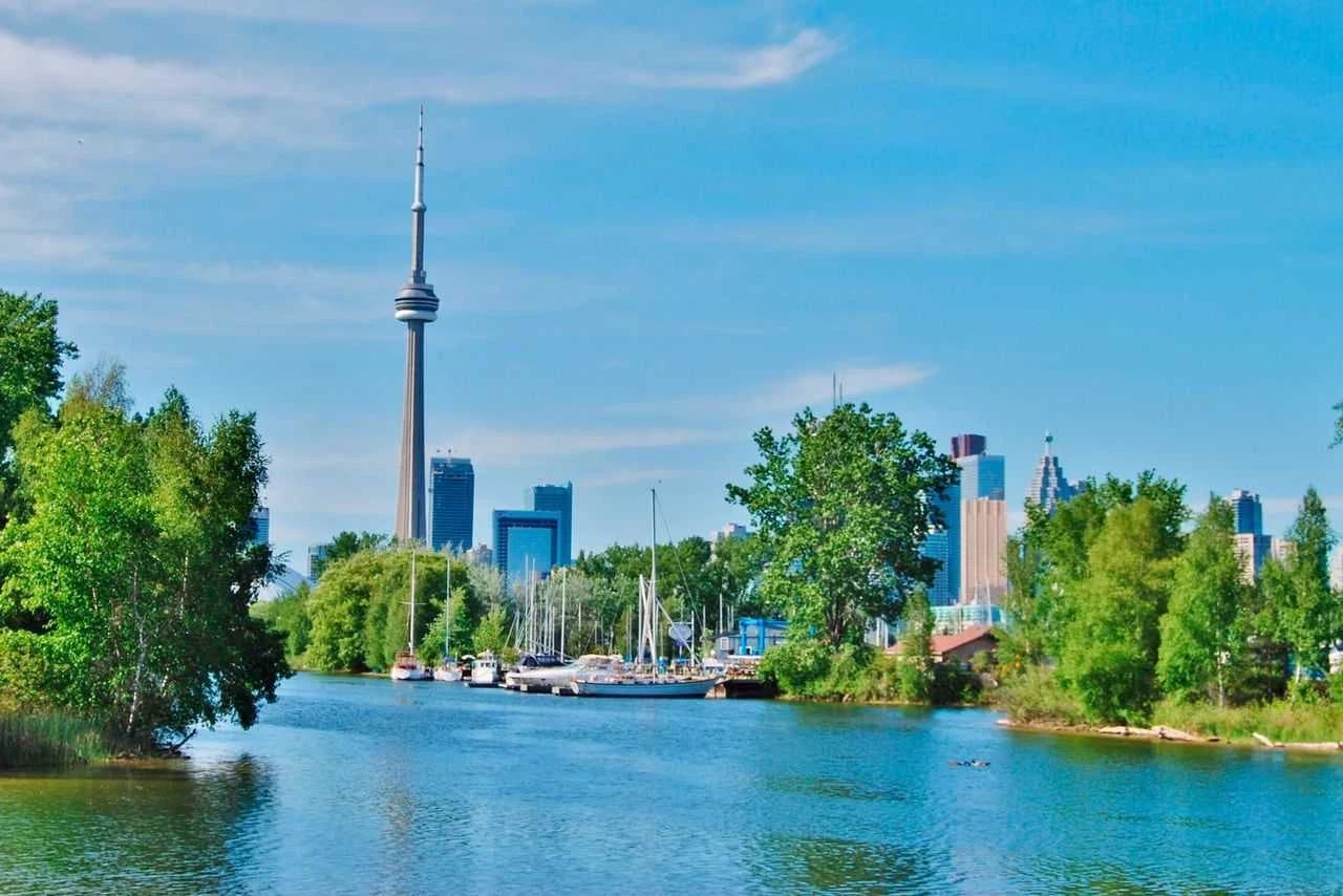 City Sightseeing Toronto Hop-on Hop-off Bus Tour - تصویر 4