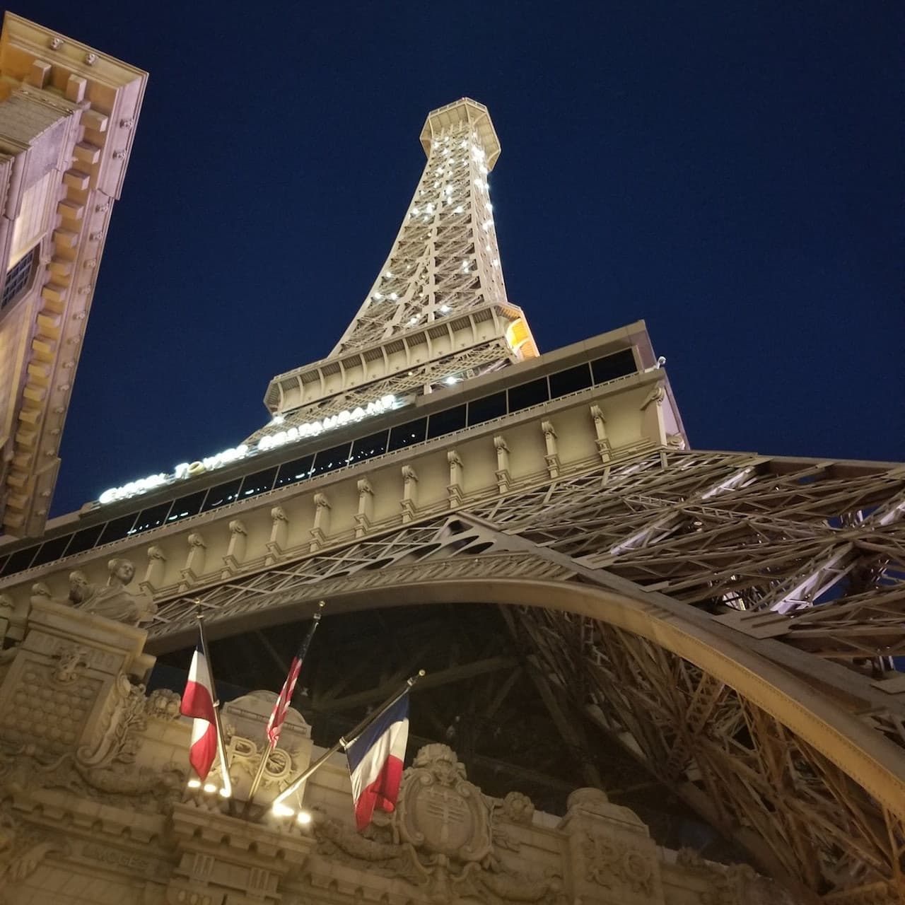 The Eiffel Tower Experience Las Vegas - تصویر 7
