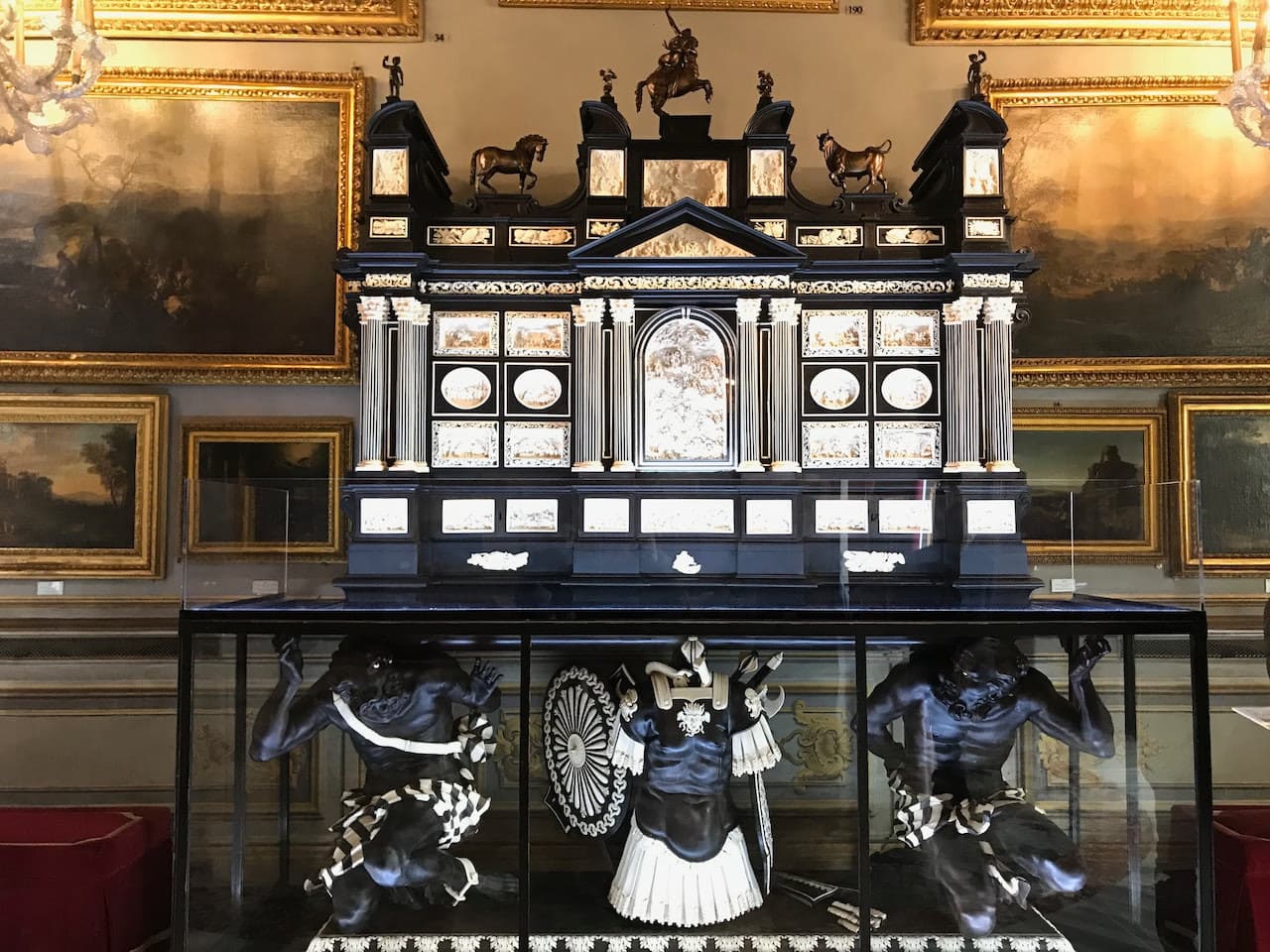 Colonna Gallery - تصویر 4