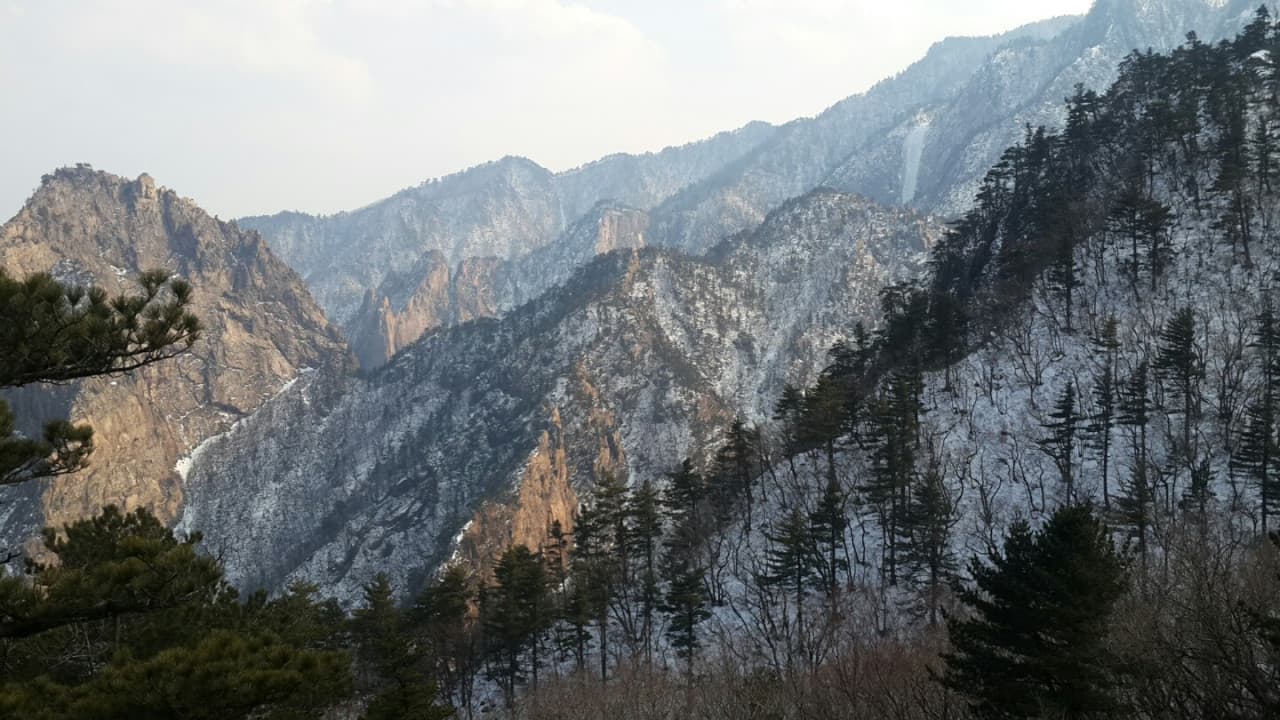 Mount Seorak and Naksansa Temple Tour from Seoul - تصویر 9
