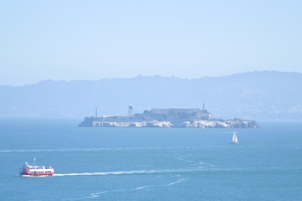 San Francisco Bay 1 Hour Golden Gate Sightseeing Boat Cruise by Red and White Fleet - تصویر 8