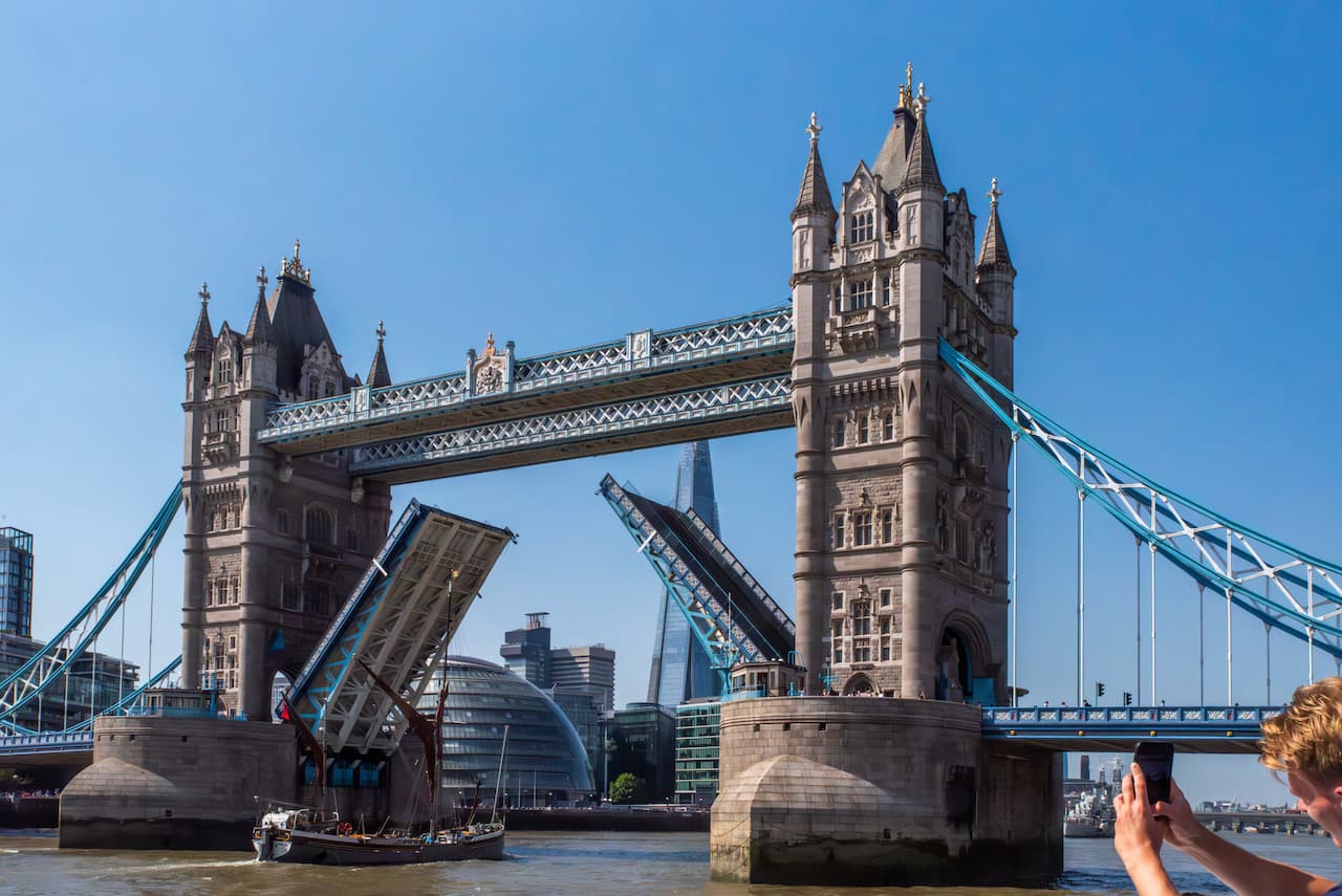 Thames River Sightseeing Cruise - تصویر 6