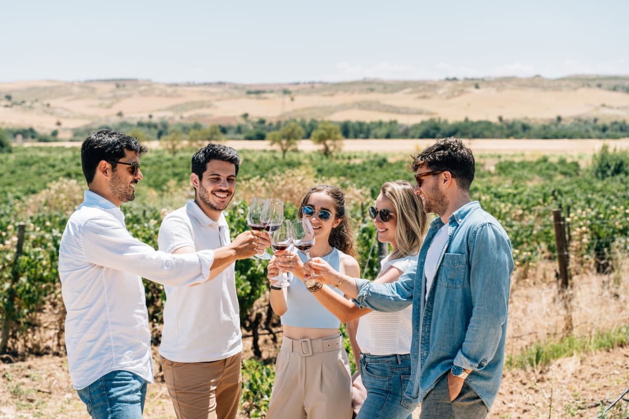 Toledo City Tour from Madrid with Wine Tasting Experience - تصویر 5