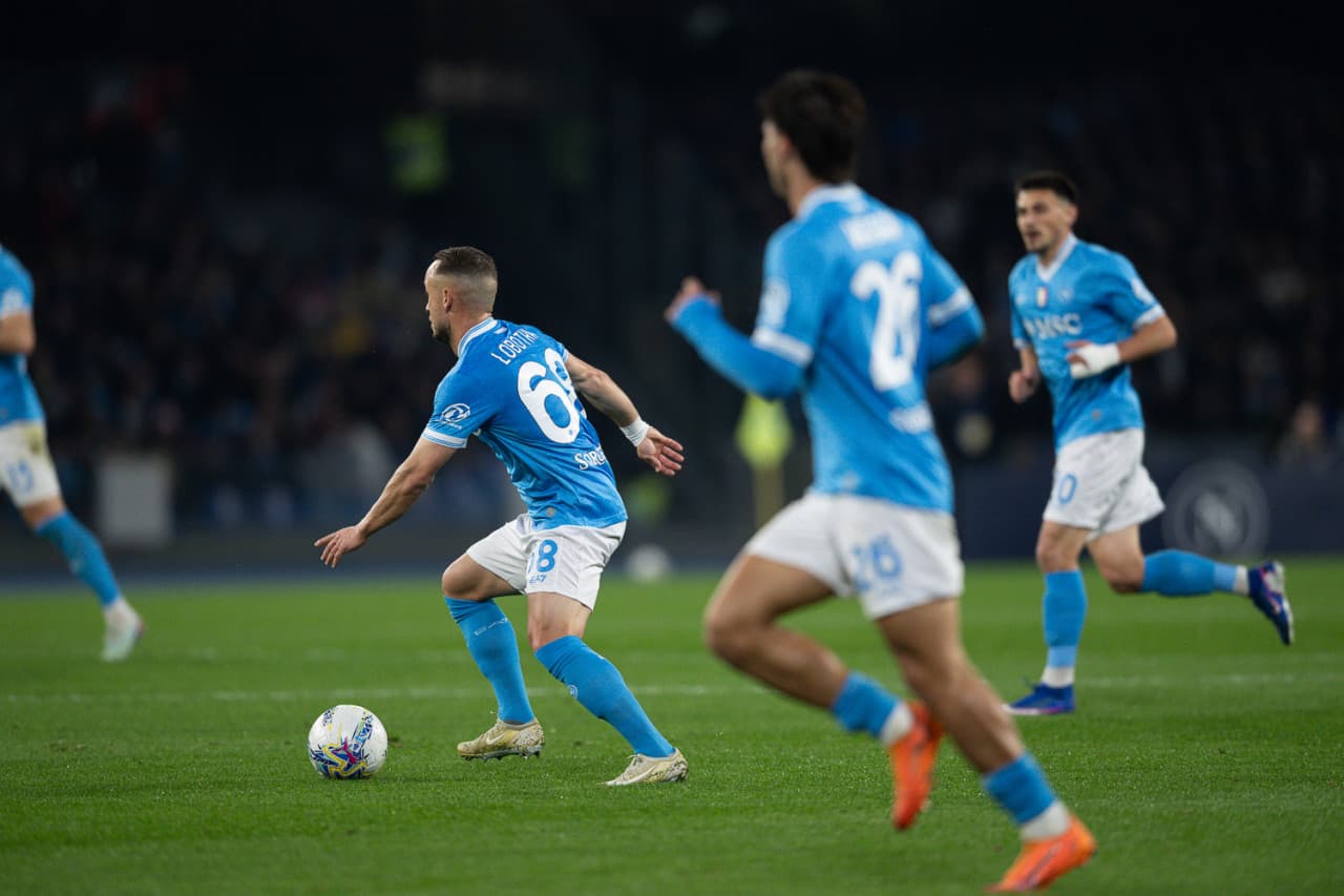 Italian Serie A Football - Napoli FC Match Ticket at Stadio Diego Armando Maradona - تصویر اصلی