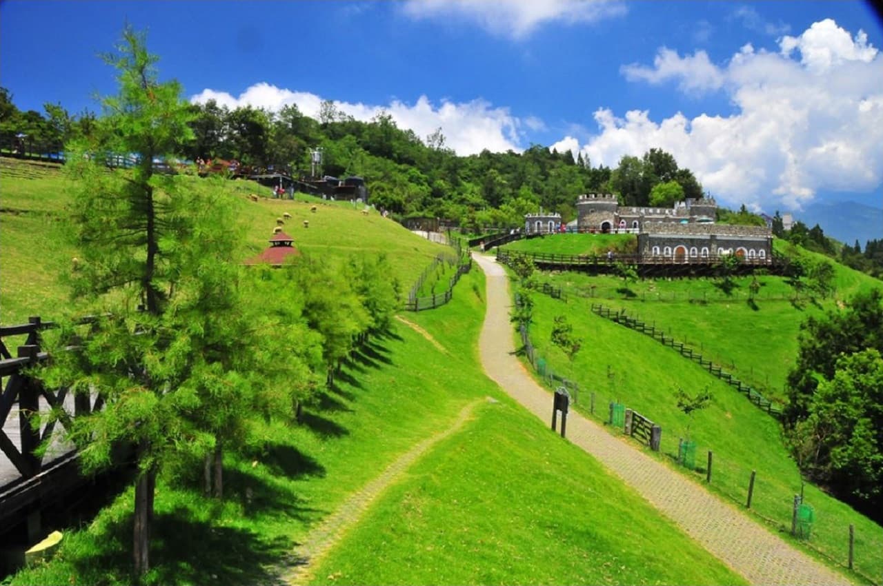 Qingjing Farm Green Green Grassland - تصویر 8