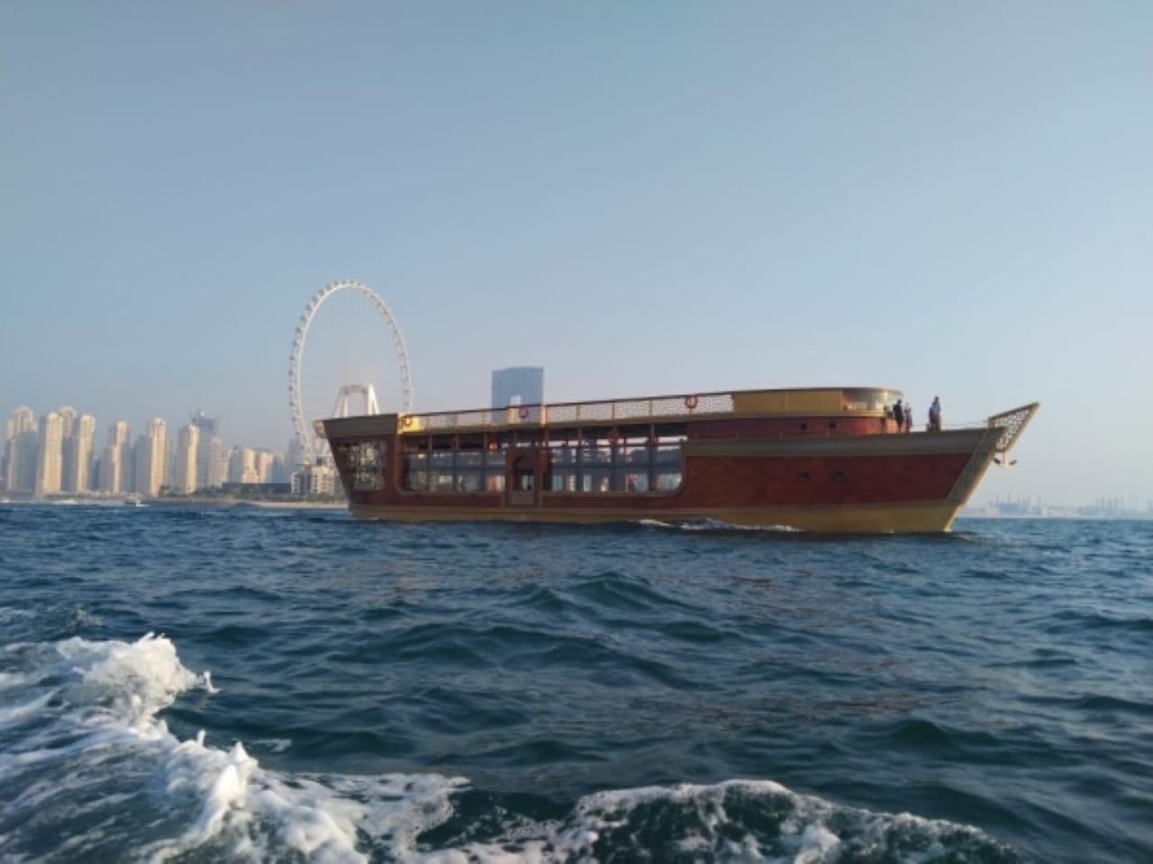 Dubai Ocean Empress  Dinner Dhow Cruise - تصویر 3