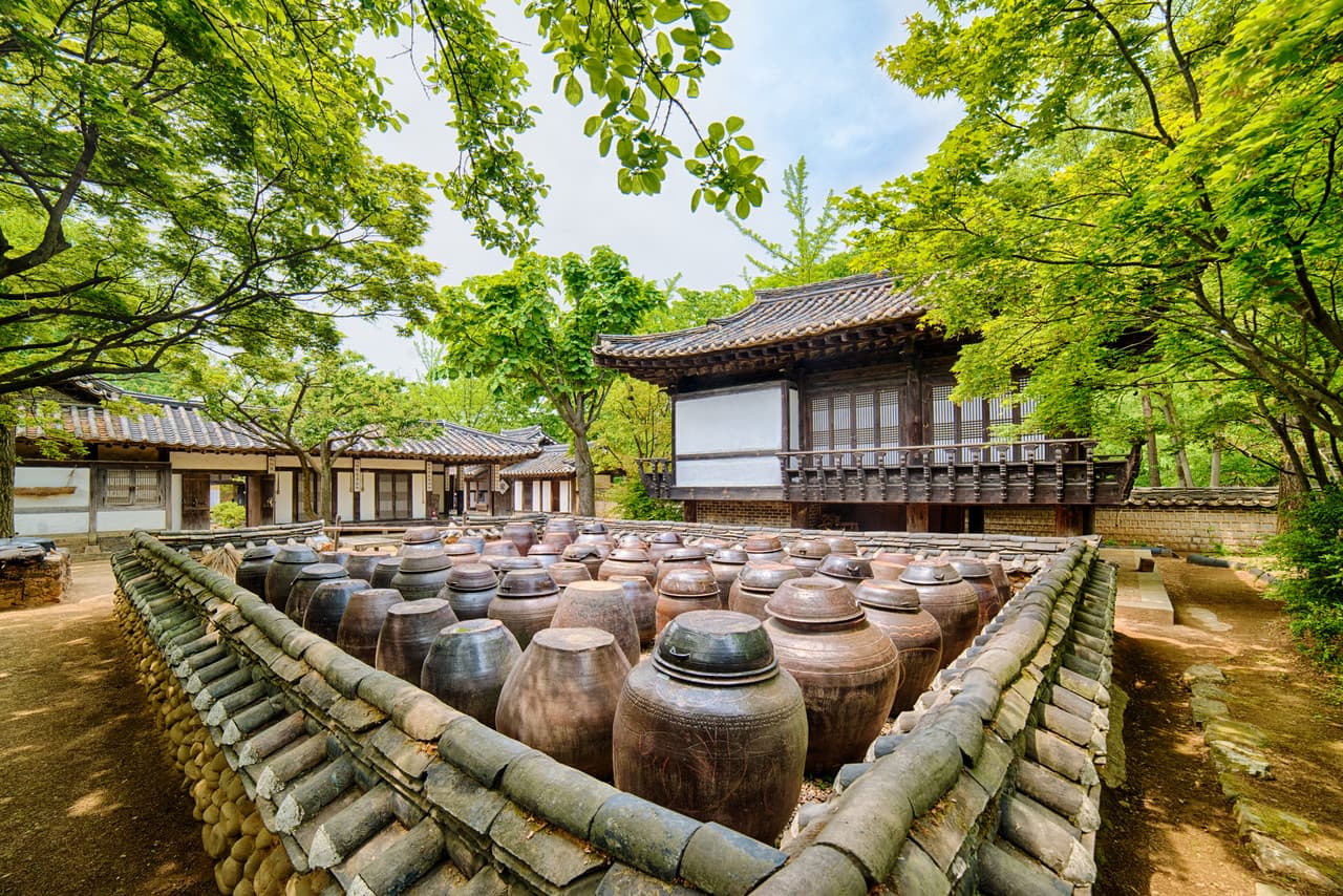 Korean Folk Village and Suwon Hwaseong Fortress Full-Day Tour from Seoul - تصویر 13