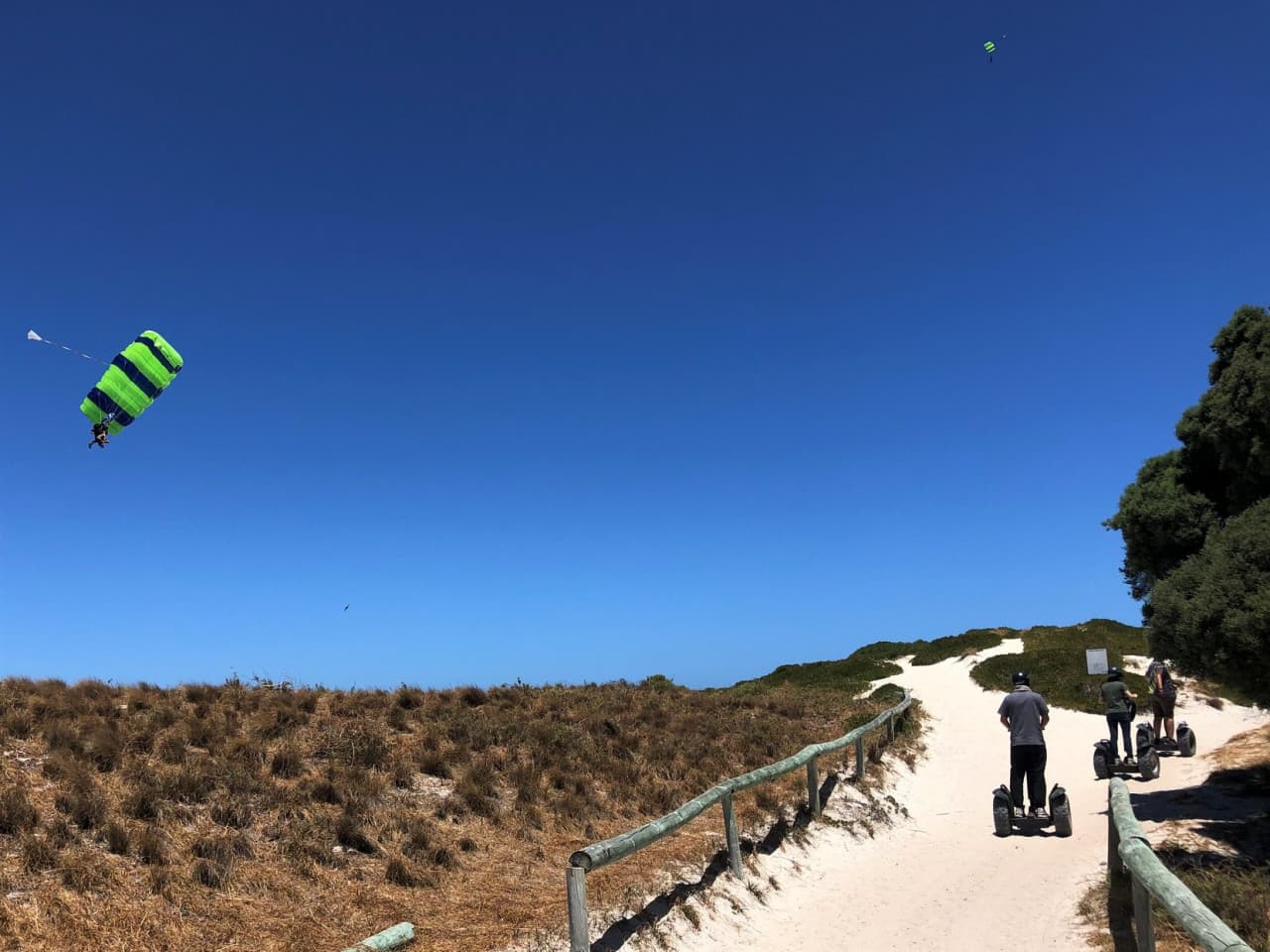 Rottnest Island Settlement Explorer Segway Tour with Round Trip SeaLink Ferry Transfer - تصویر 5