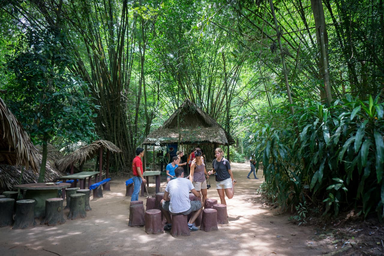 Cu Chi Tunnels Tour from Ho Chi Minh City - تصویر 8