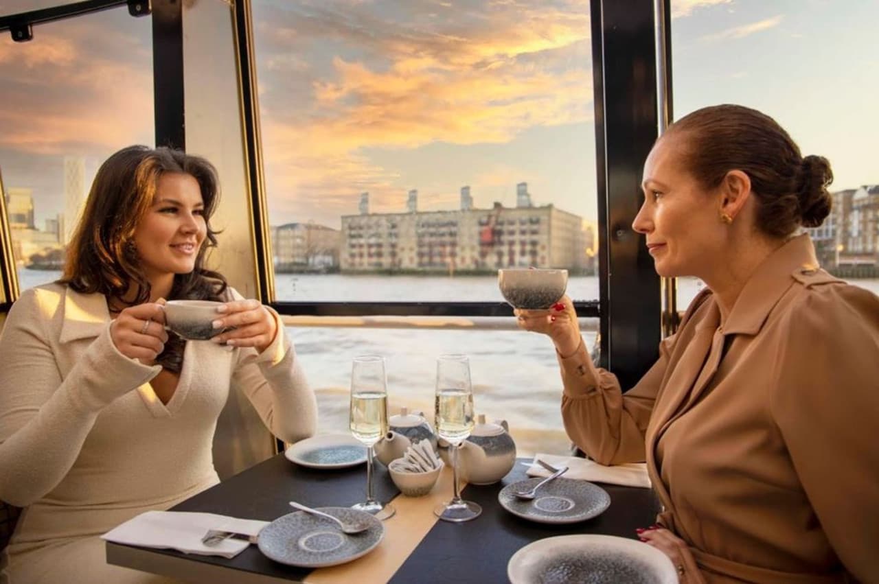 Afternoon Tea Cruise on the River Thames - تصویر 5