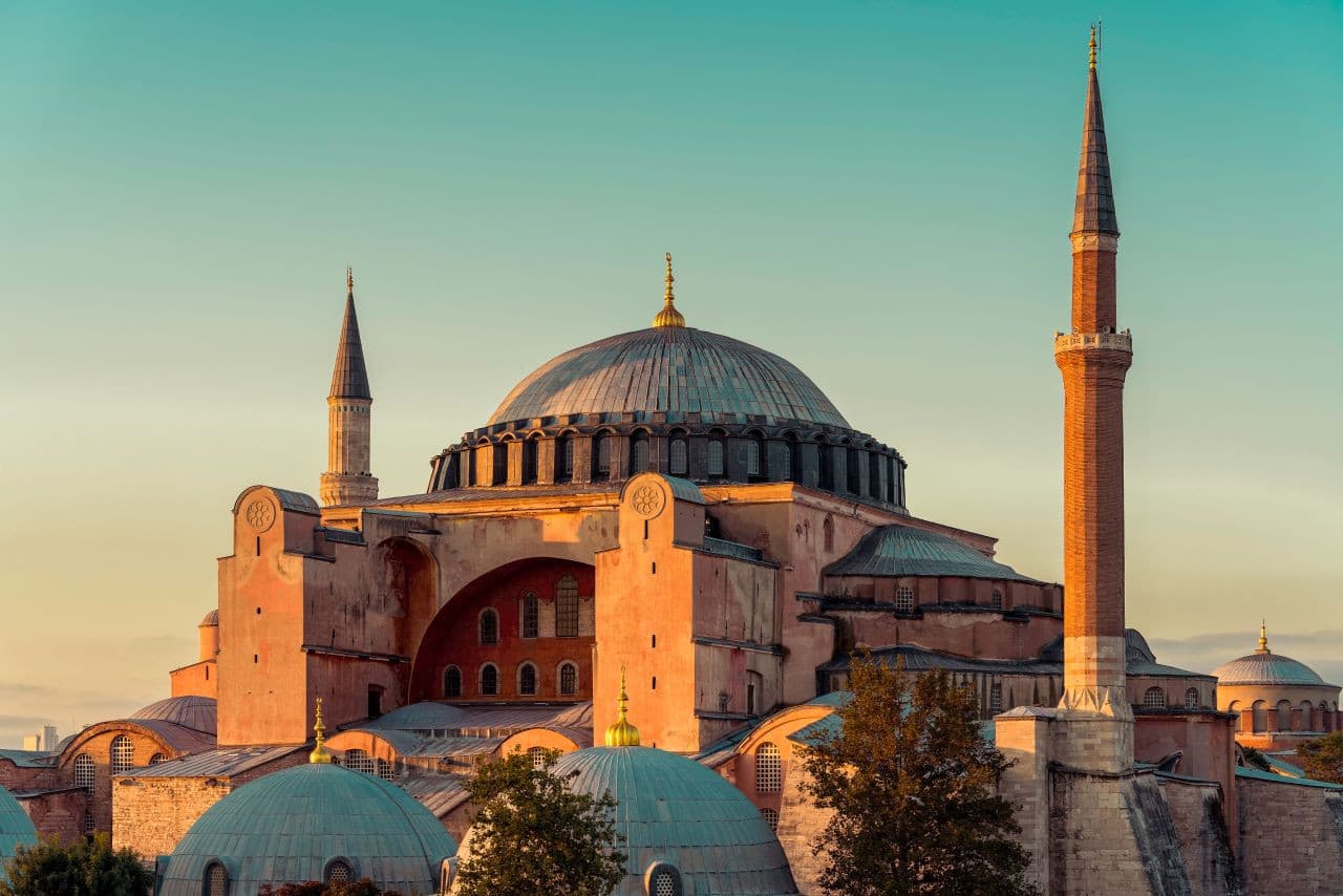 COMBO: Official Hagia Sophia Skip the Line + Dolmabahce Palace Ticket - تصویر 4