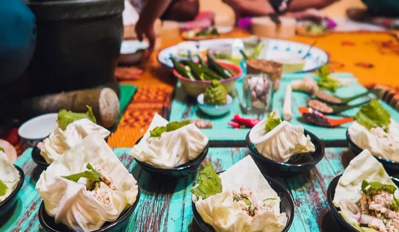 Thai Cooking Class at Silom Thai Cooking School - تصویر 5