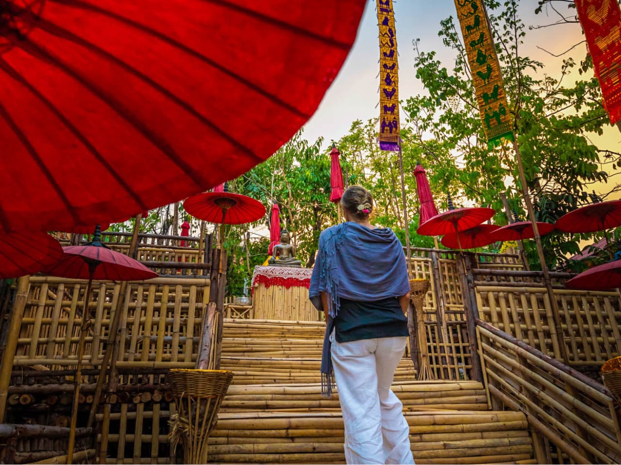 Chiang Mai Old City and Temples Walking Tour - تصویر 4