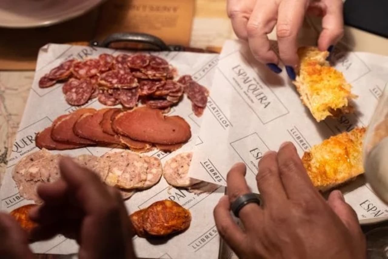 Barcelona Old Town Tapas Night Walking Tour - تصویر 5