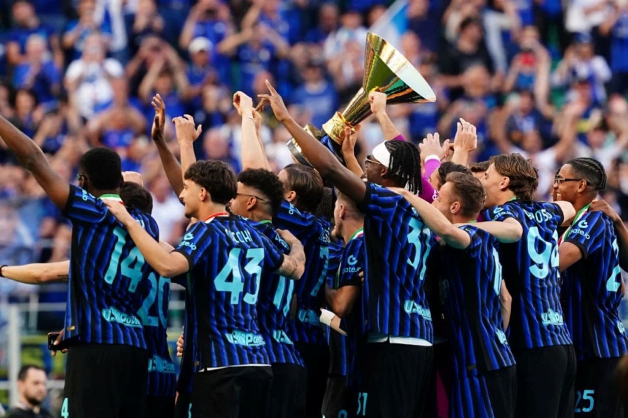 Italian Serie A Football - Inter Milan FC Match Ticket at Giuseppe Meazza (San Siro) Stadium - تصویر 2