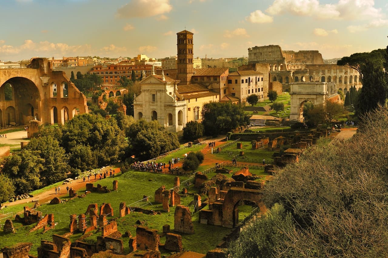 Roman Forum and Palatine Hill with Multimedia Video - تصویر 5