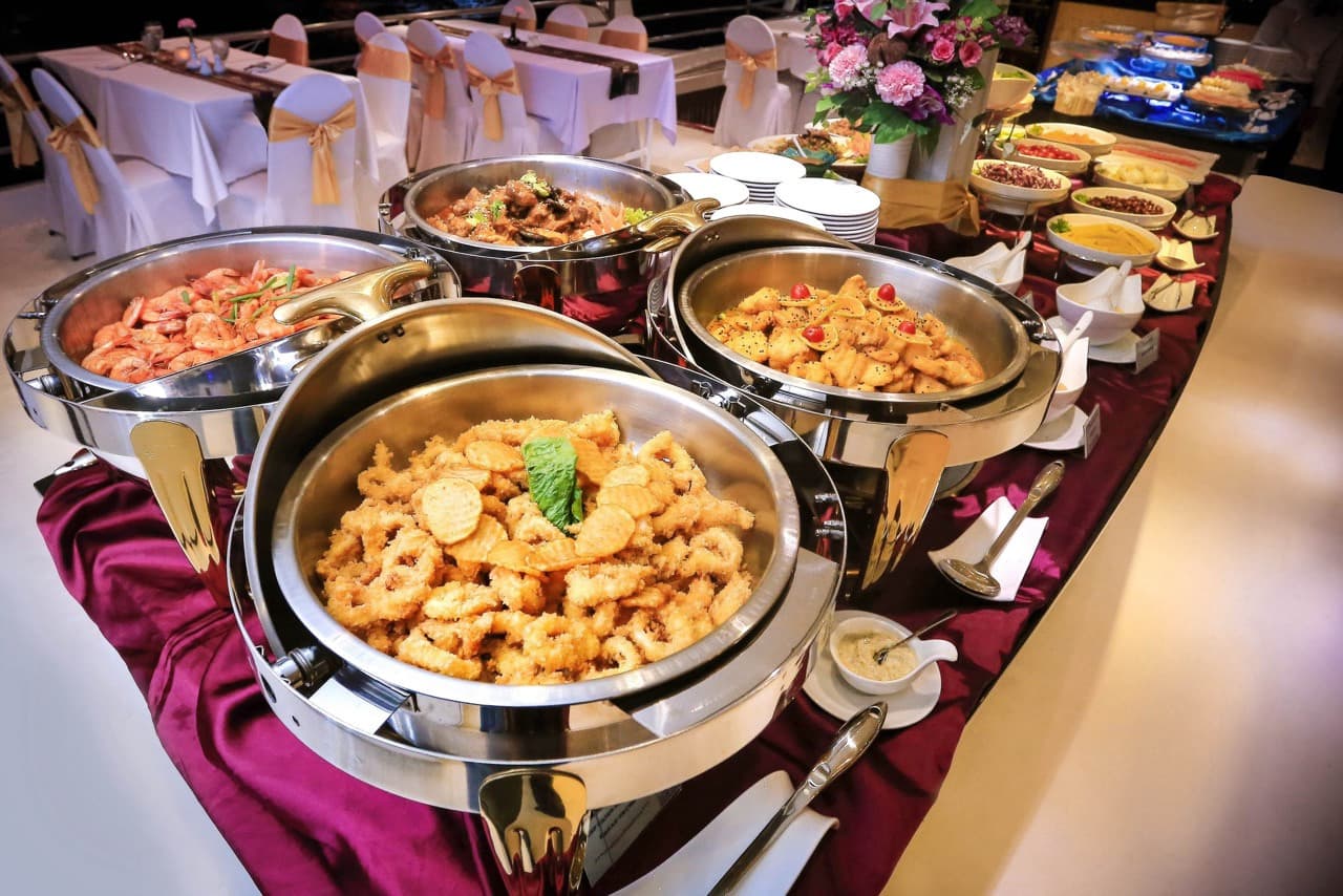 Chao Phraya Dinner Cruise aboard River Star Princess - تصویر 9