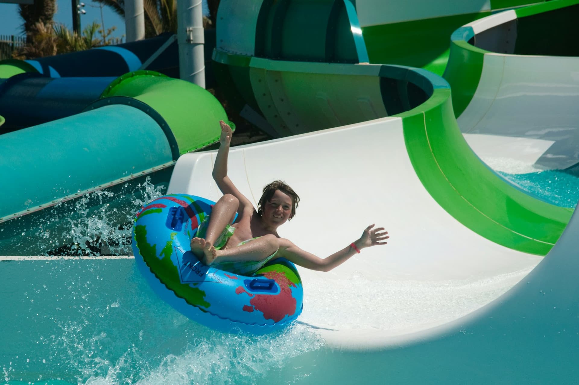 Aqualava Water Park Ticket - تصویر 3