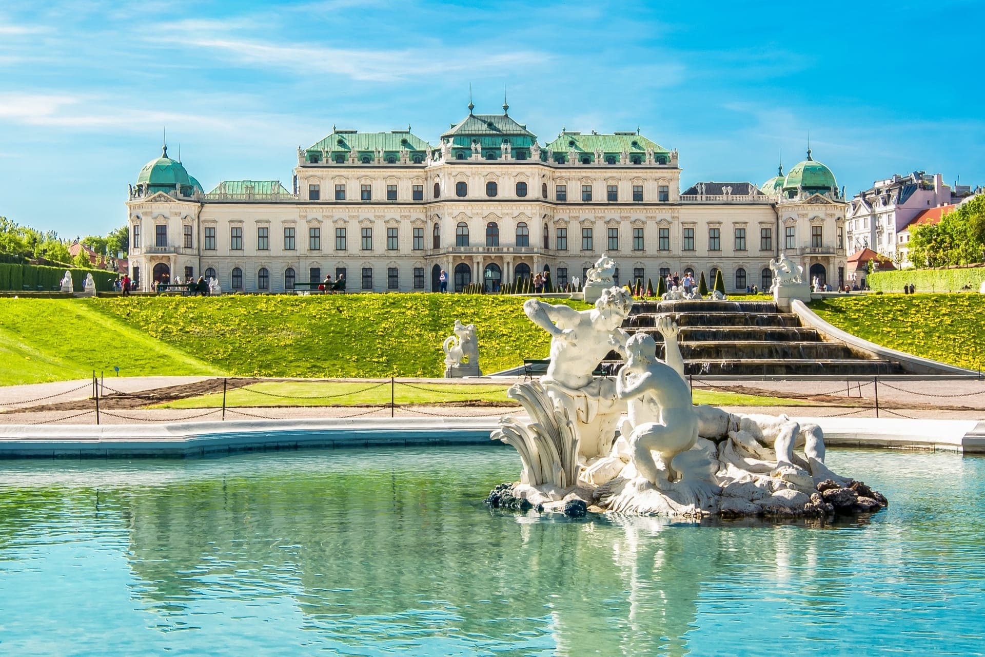 Upper Belvedere Palace Guided Tour with Skip-the-Ticket-Line Entry - تصویر 5