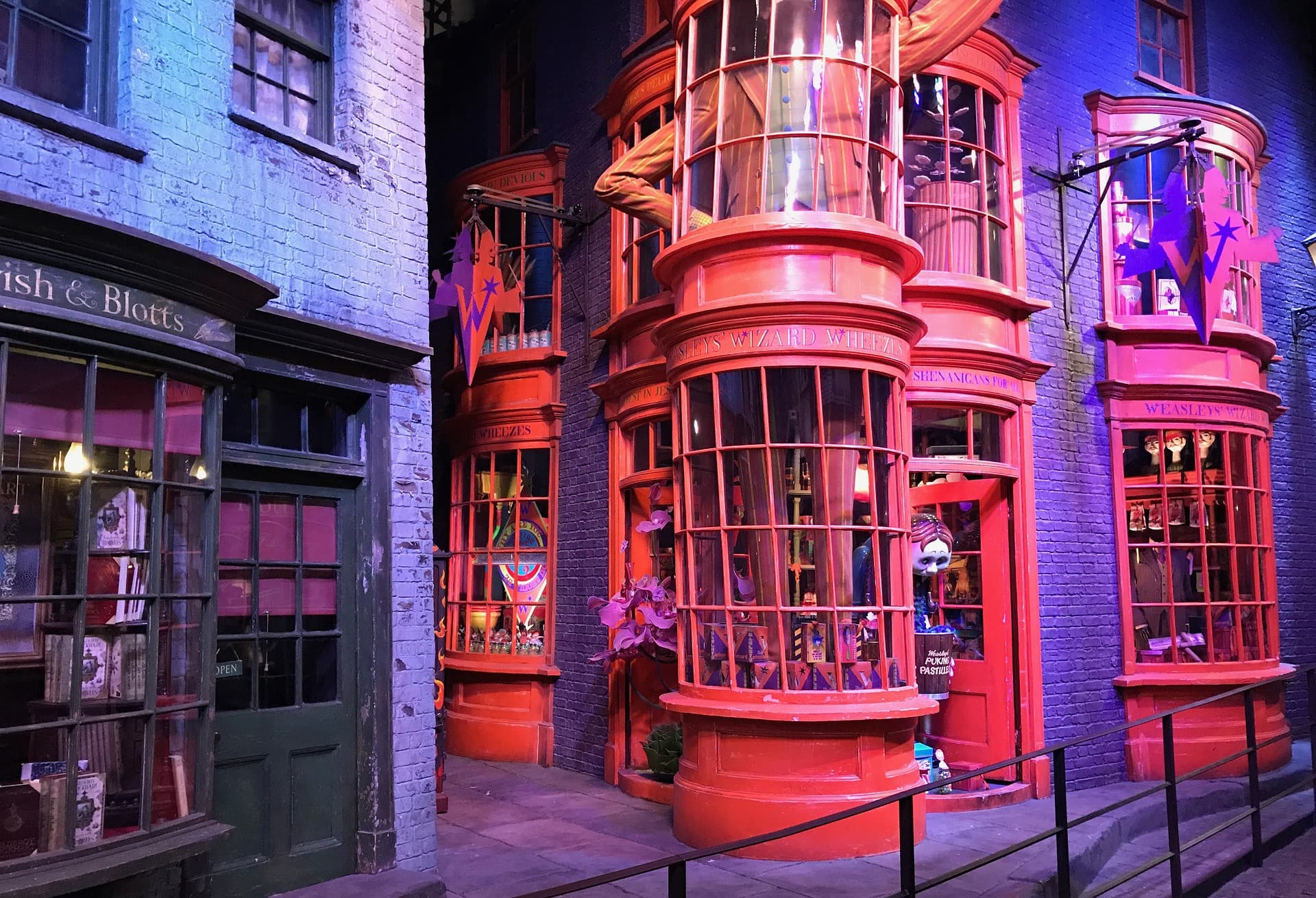 Warner Bros. Studio Tour London - The Making of Harry Potter Ticket with Round Trip Transfer - تصویر 12