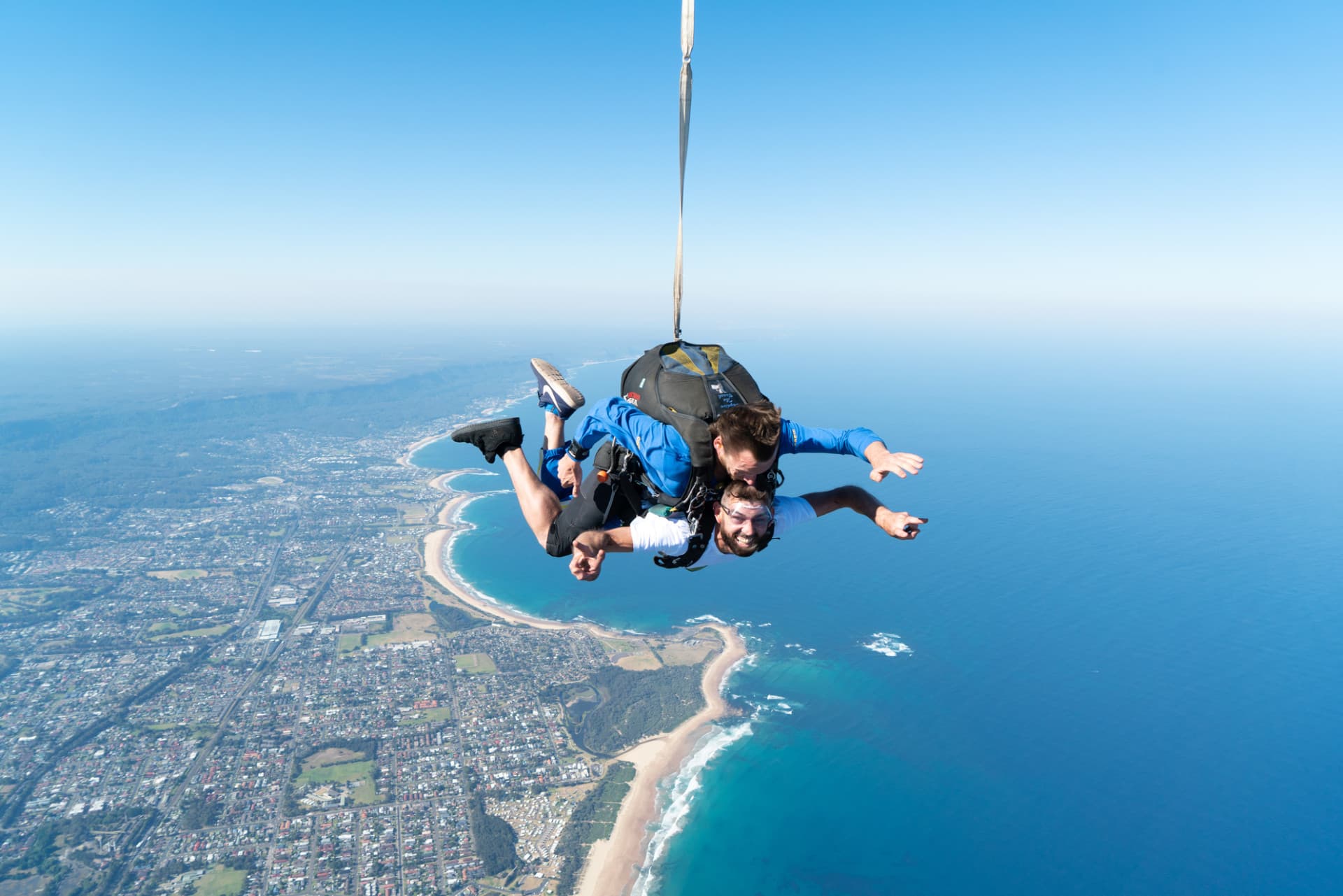 Tandem Skydiving Experience Wollongong Sydney - تصویر 4