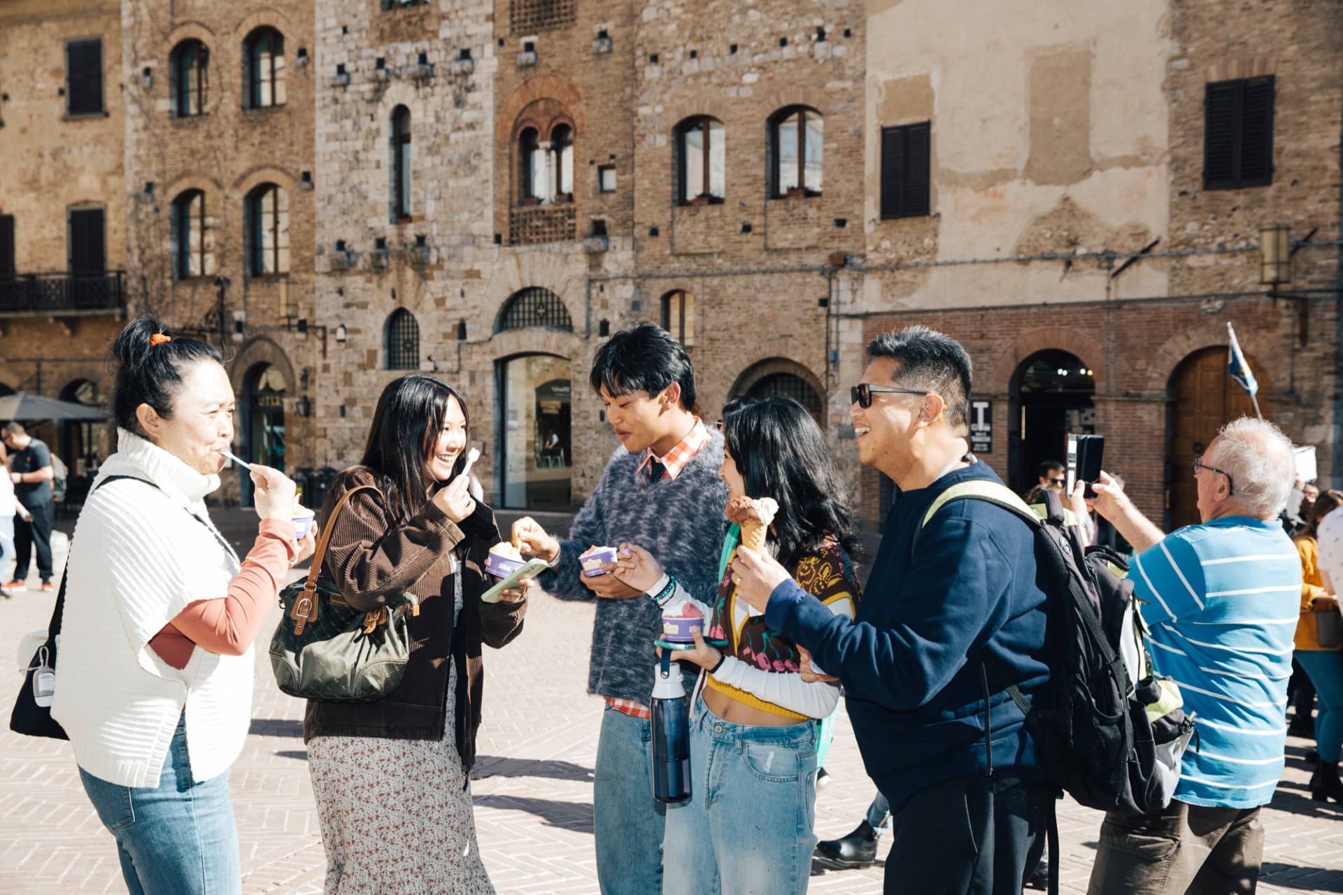 Tuscany Full-Day Tour from Florence: Pisa, Chianti, San Gimignano, Siena - تصویر 9