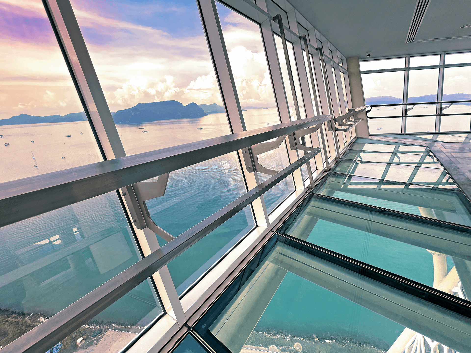 Maha Tower Langkawi Observation Deck - تصویر 3