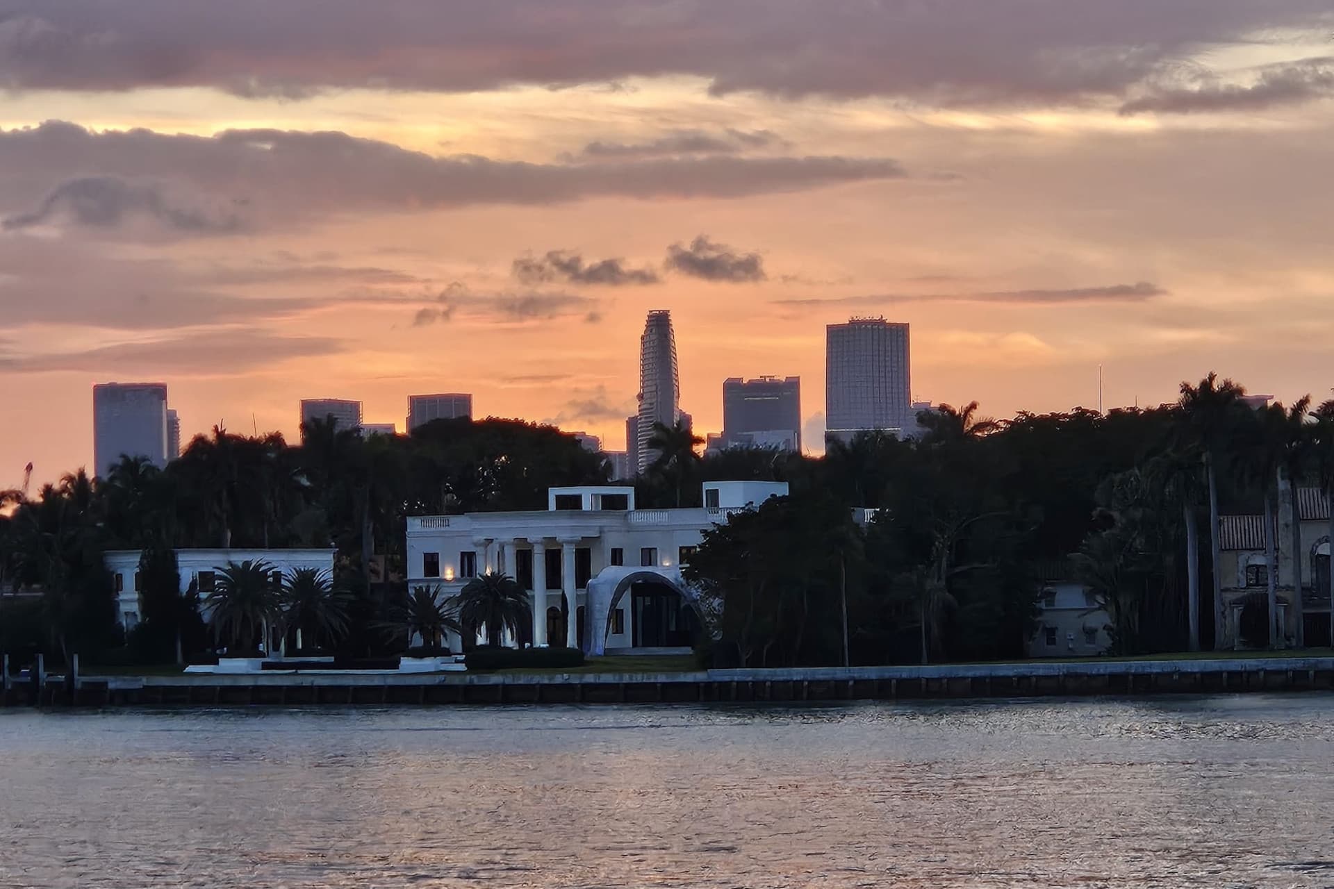 Miami Sunset Cruise of Biscayne Bay and Millionaires' Homes - تصویر 2