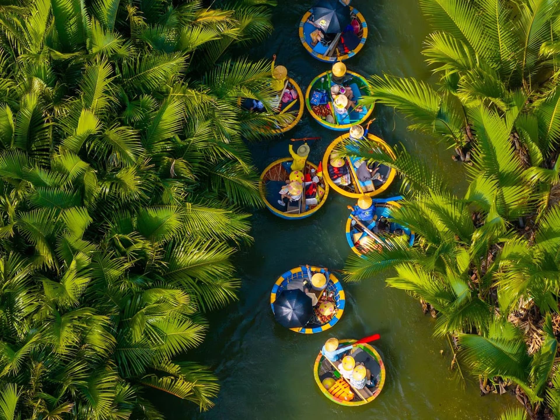 Marble Mountain, Hoi An Ancient Town and Coconut Forest Basket Boat Ride Experience from Da Nang - تصویر 3