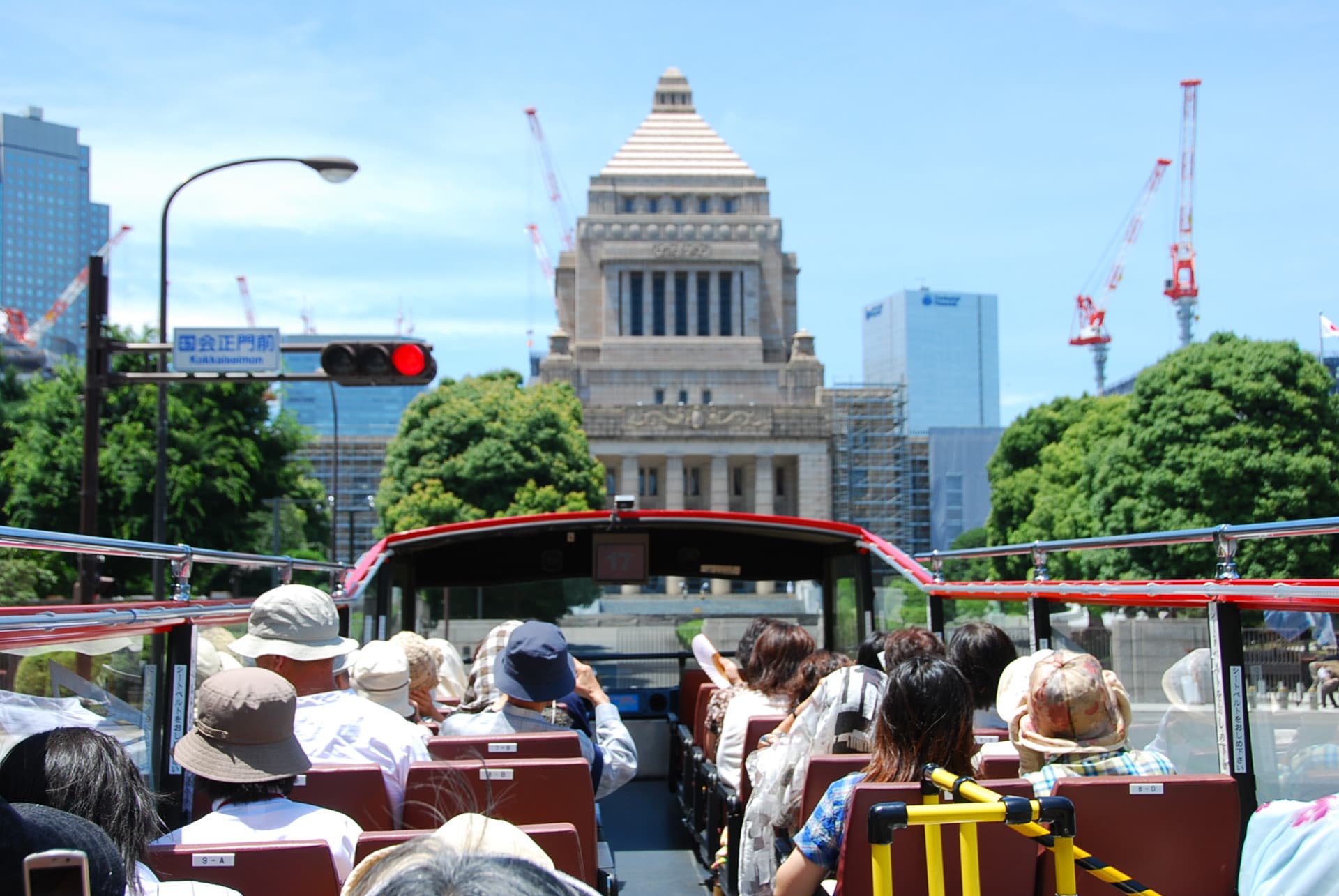 Tokyo Sky Hop-on Hop-off Sightseeing Bus - تصویر 2