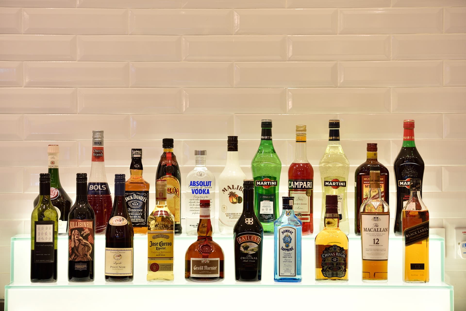 Plaza Premium Lounge - Singapore Changi Airport Terminal 1 - تصویر 9
